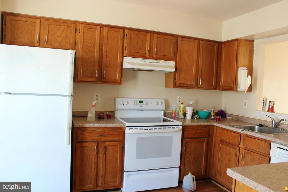 STONINGTON/SUDLEY MANOR - Residential