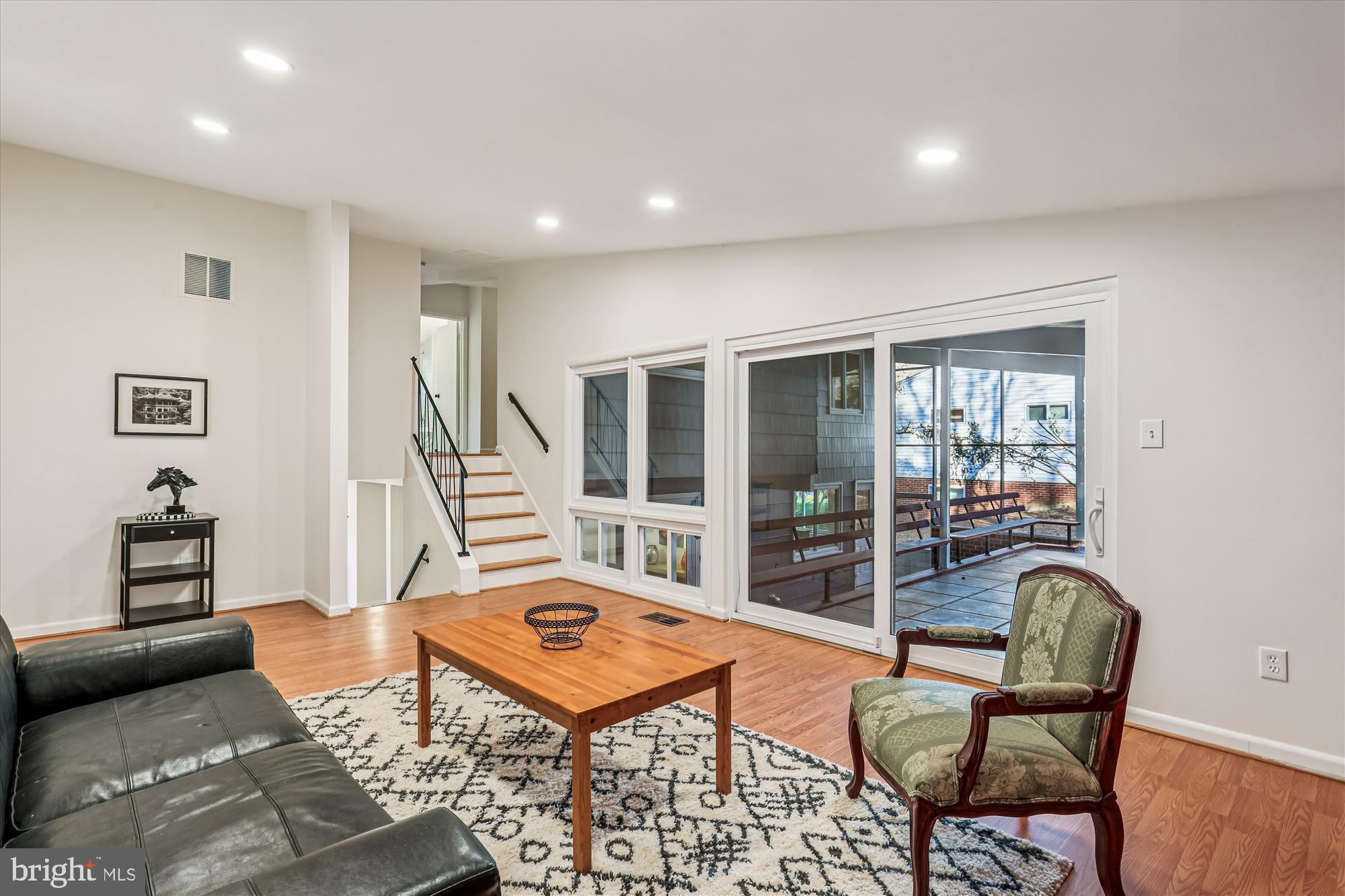 KEMP MILL ESTATES - Residential