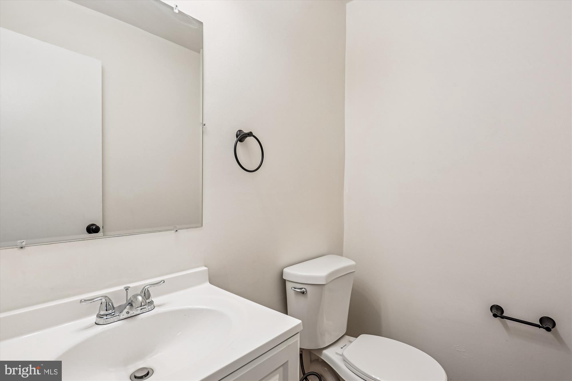 KEMP MILL ESTATES - Residential