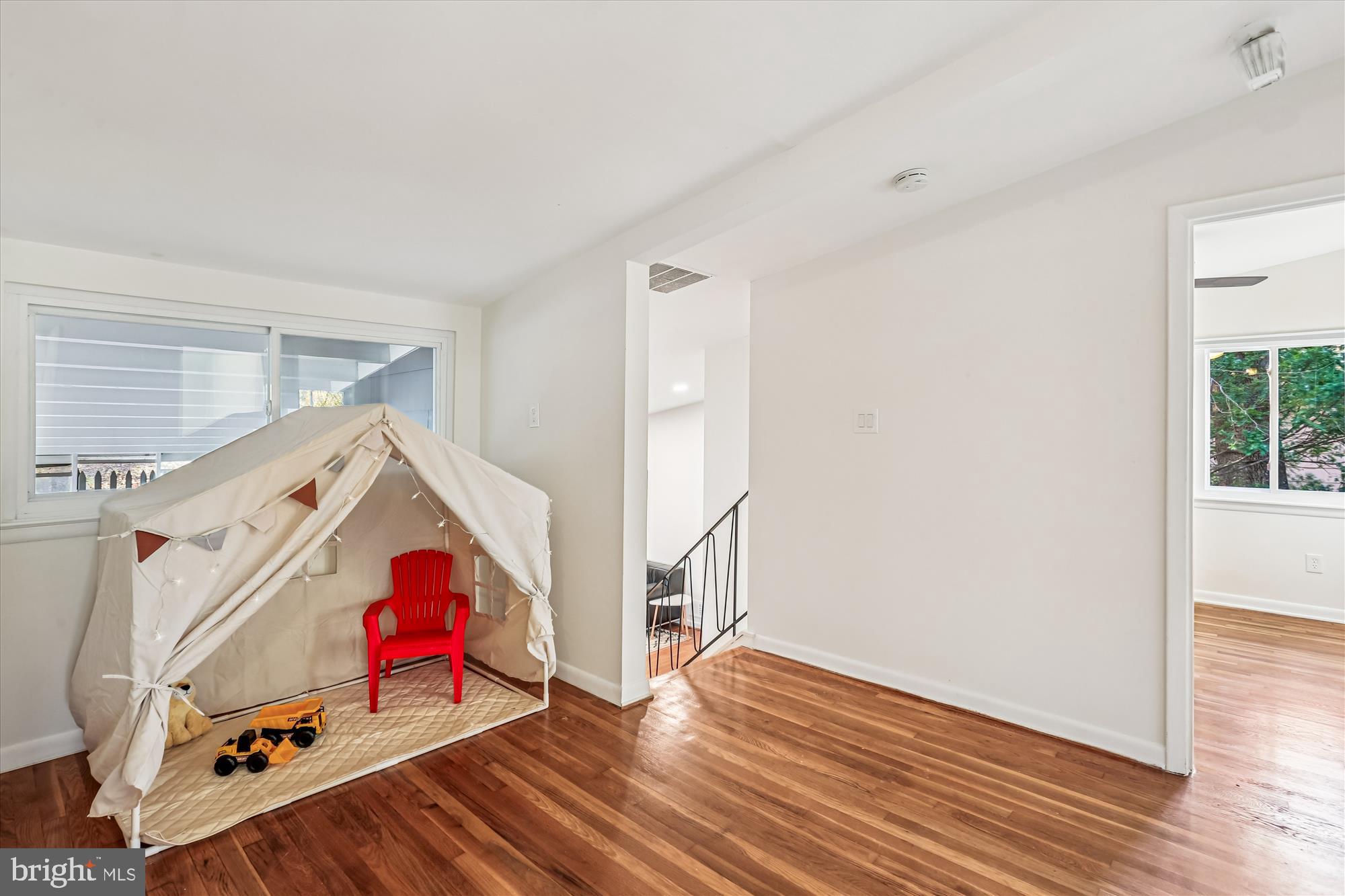 KEMP MILL ESTATES - Residential