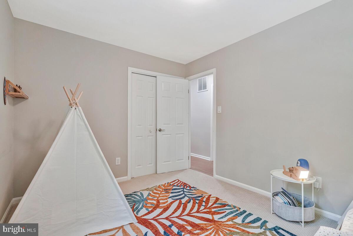 BRYANTOWN HILLS - Residential