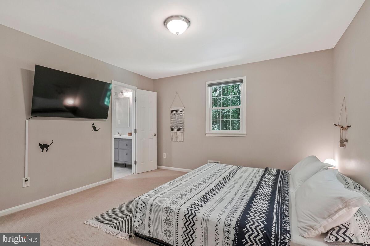 BRYANTOWN HILLS - Residential