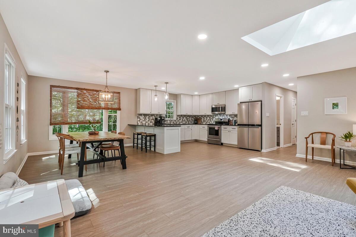 BRYANTOWN HILLS - Residential