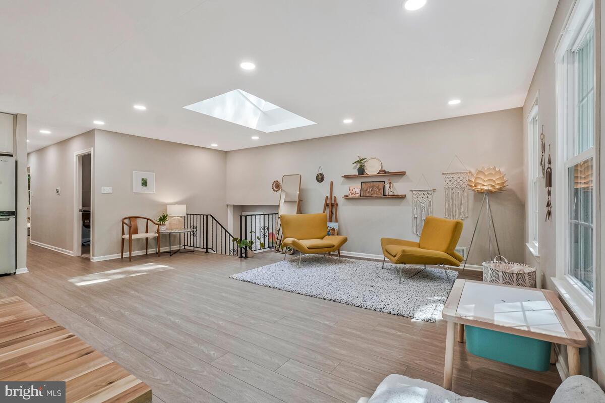 BRYANTOWN HILLS - Residential