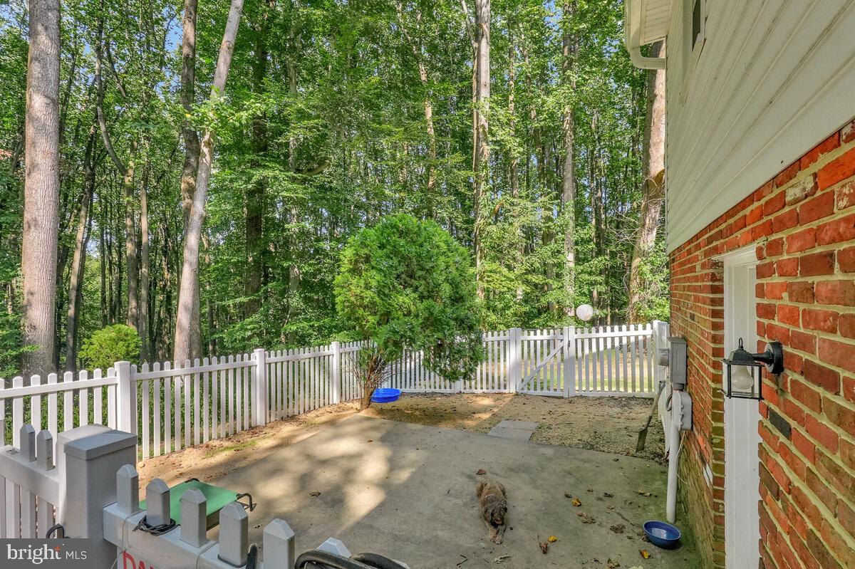 BRYANTOWN HILLS - Residential