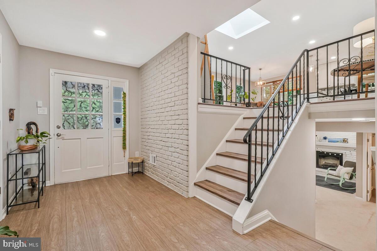 BRYANTOWN HILLS - Residential