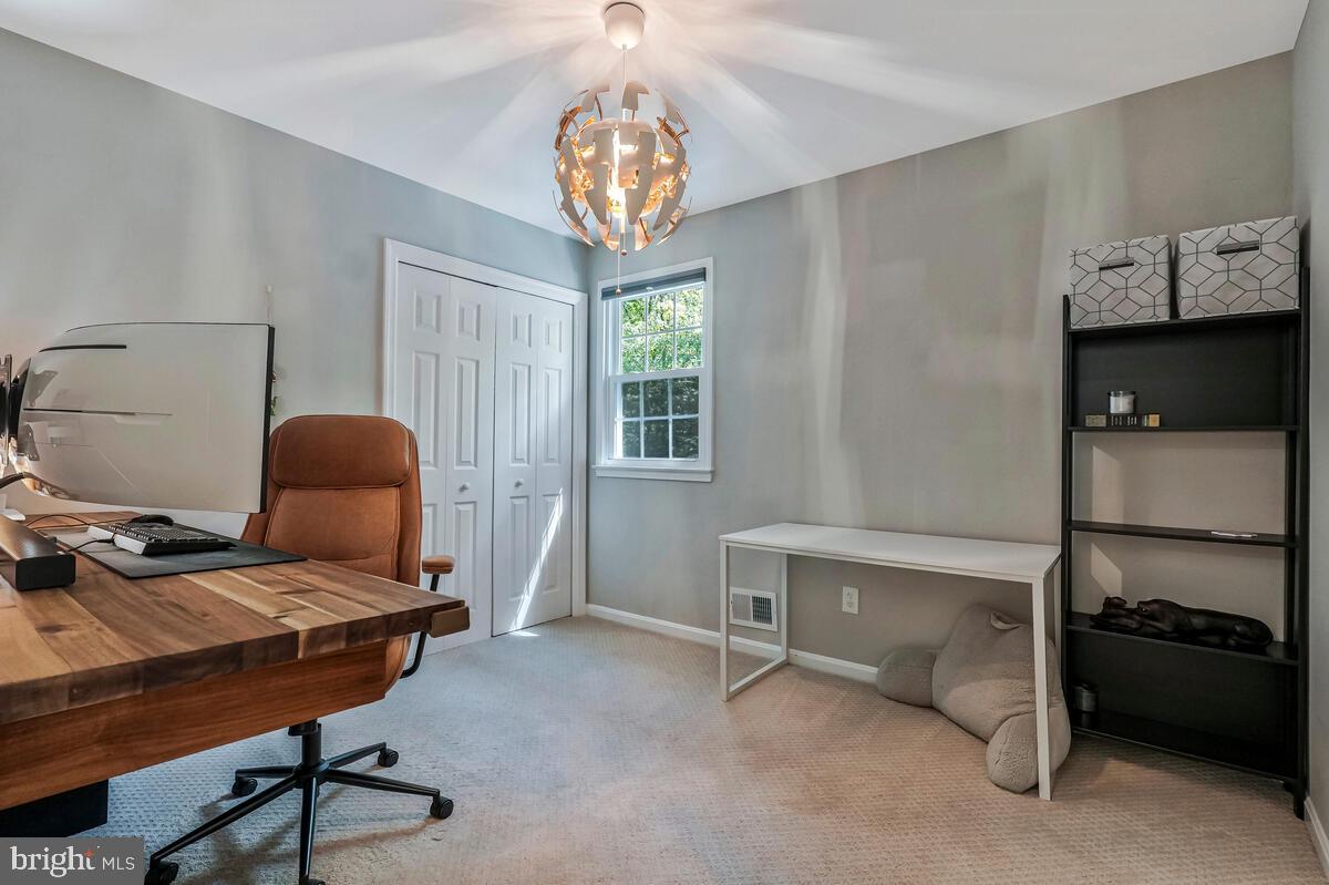 BRYANTOWN HILLS - Residential