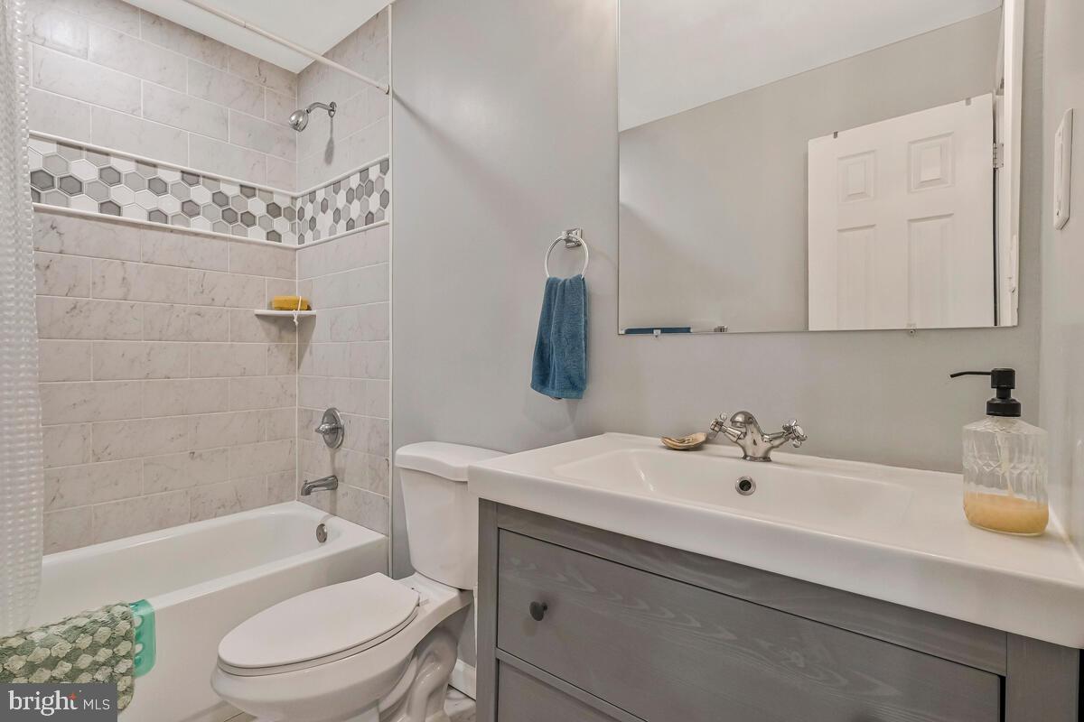 BRYANTOWN HILLS - Residential