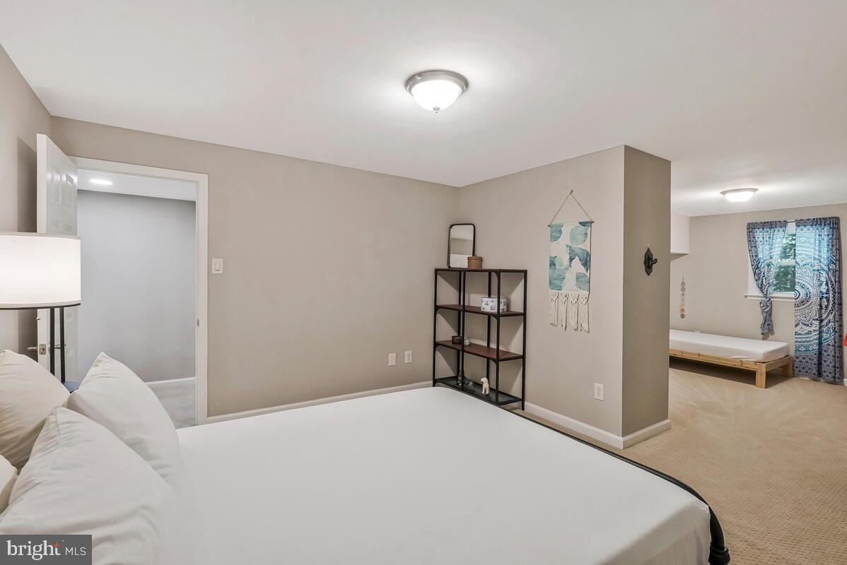 BRYANTOWN HILLS - Residential