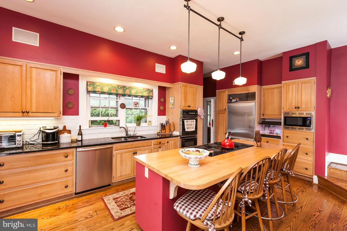 GREENSPRING VALLEY - Residential