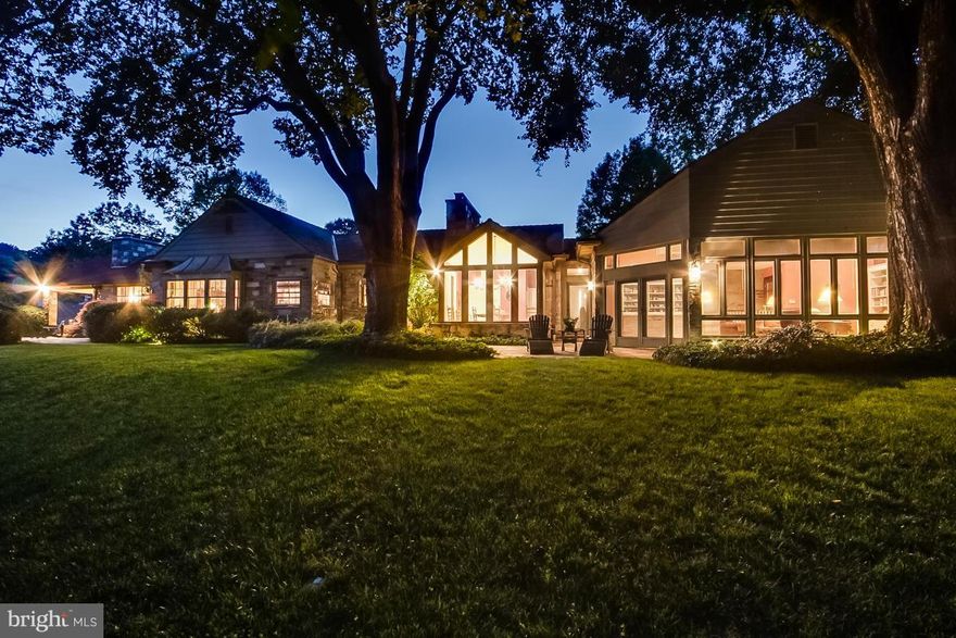 MUST see recent updates in this fab contemporary yet traditional all stone home on 3.25 ac in GSV!! Shared bath gutted- new bath completed by Thanksgiving!!! New laundry rm floor! New MBA fixtures! Some new FR windows! Some Hardiplank replaced! Refresh is understatement! Add 4 FPs, lovely LR & DR w/ exposed beams, amazing pool area, 4 car garage w/game rm & full BA, you get totally great package!!