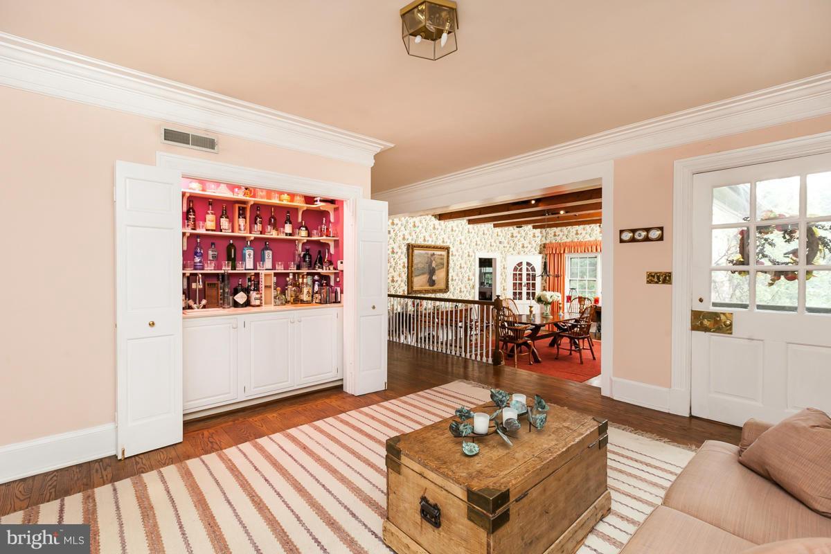 GREENSPRING VALLEY - Residential