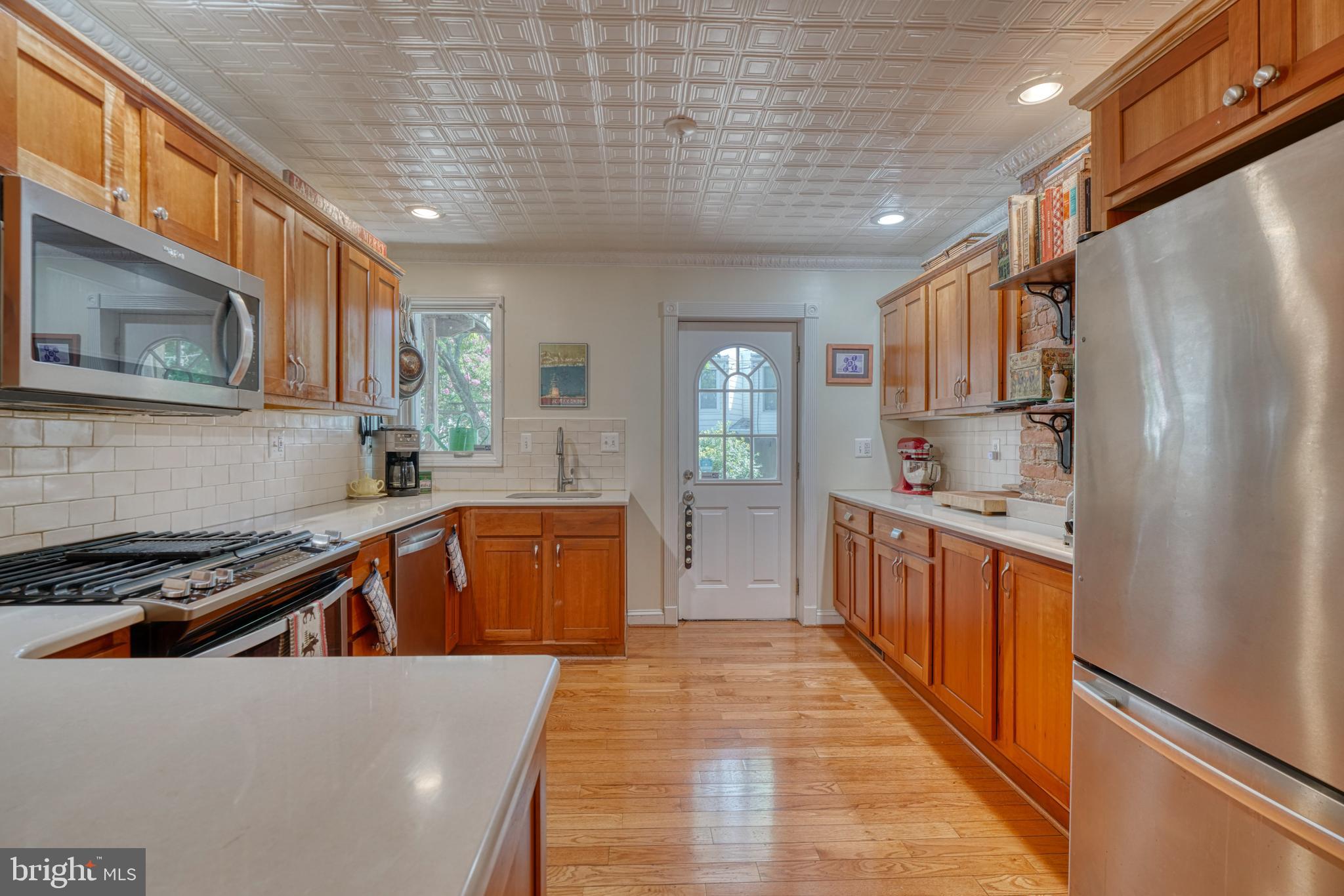 RIVERSIDE - Residential