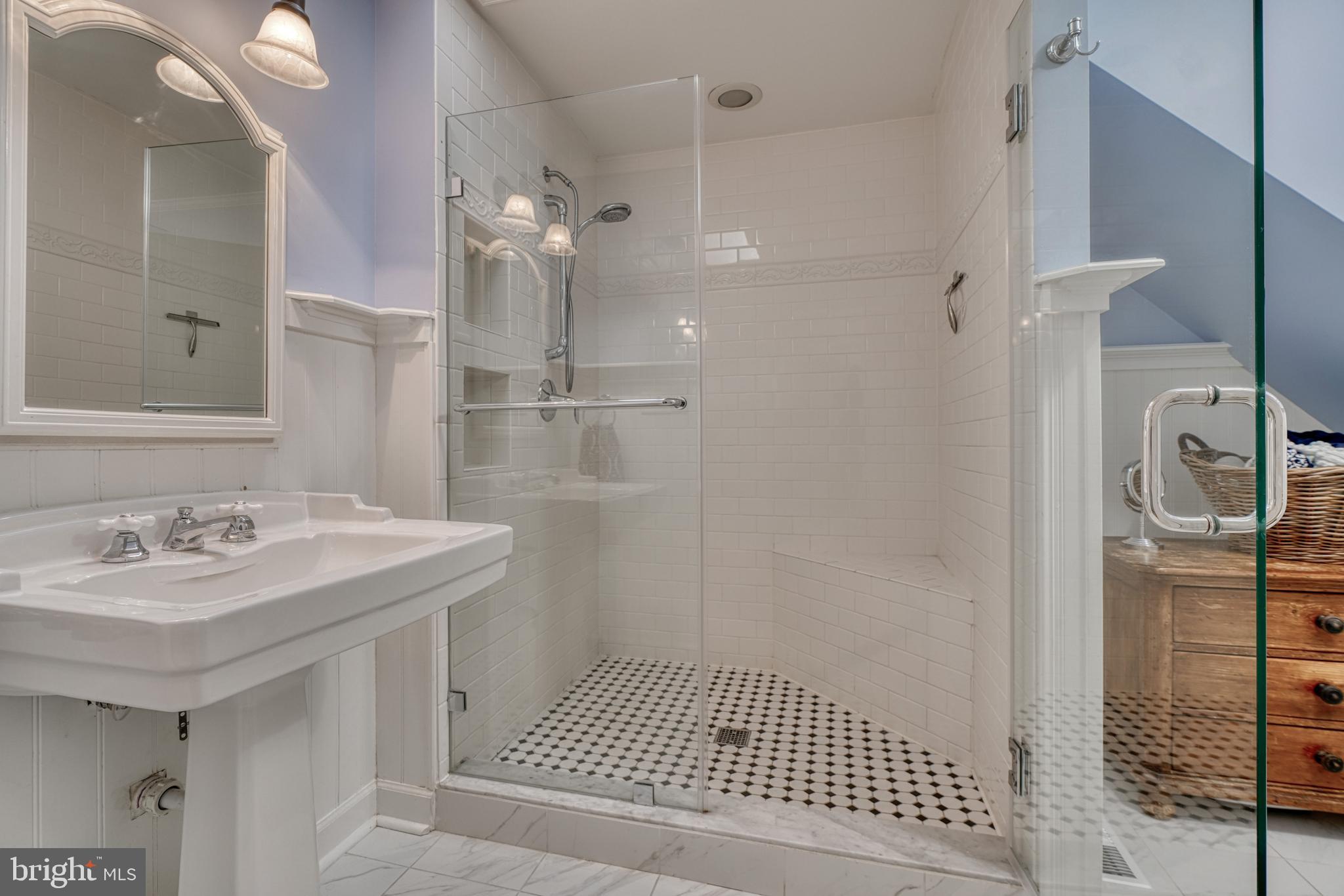 RIVERSIDE - Residential