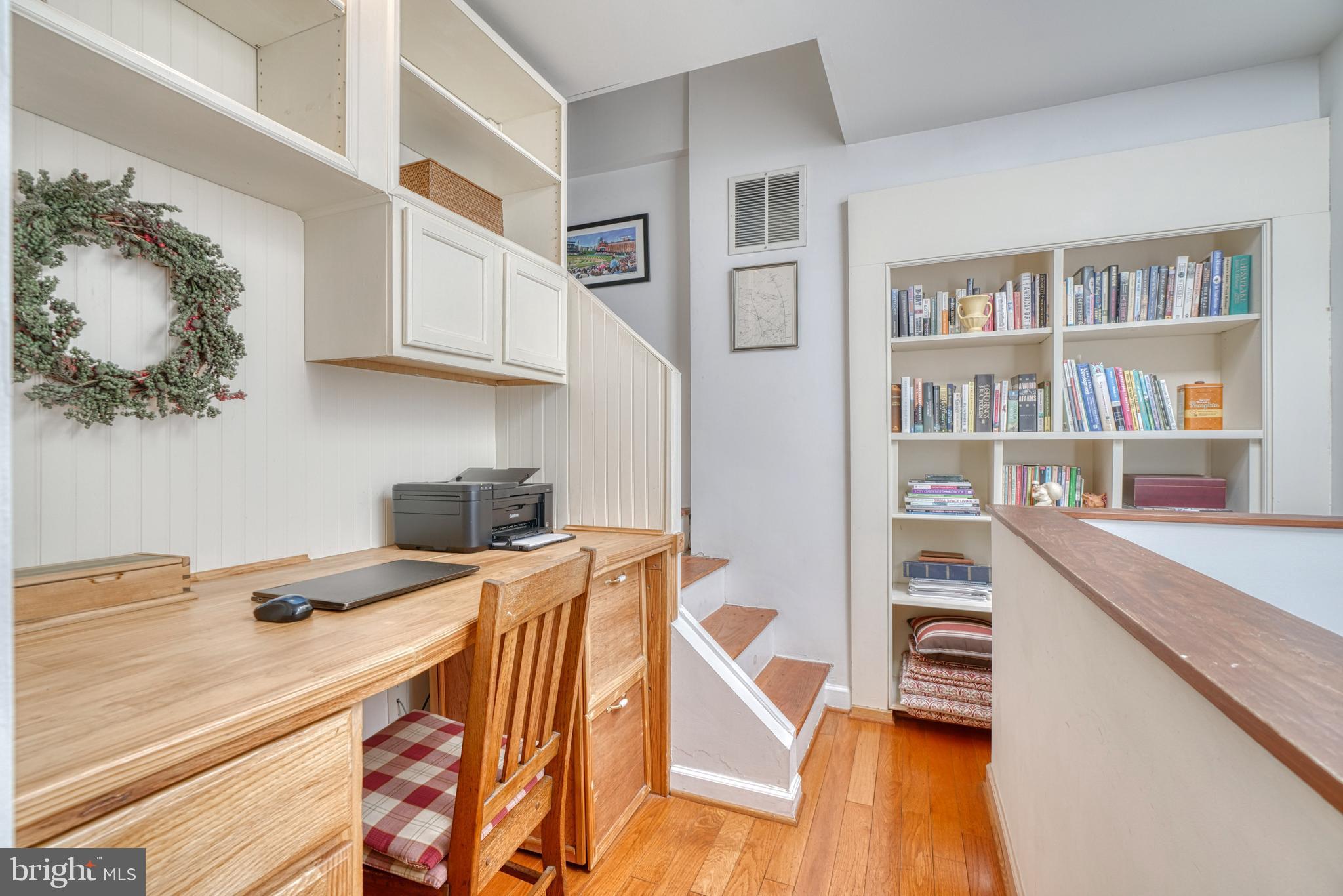 RIVERSIDE - Residential