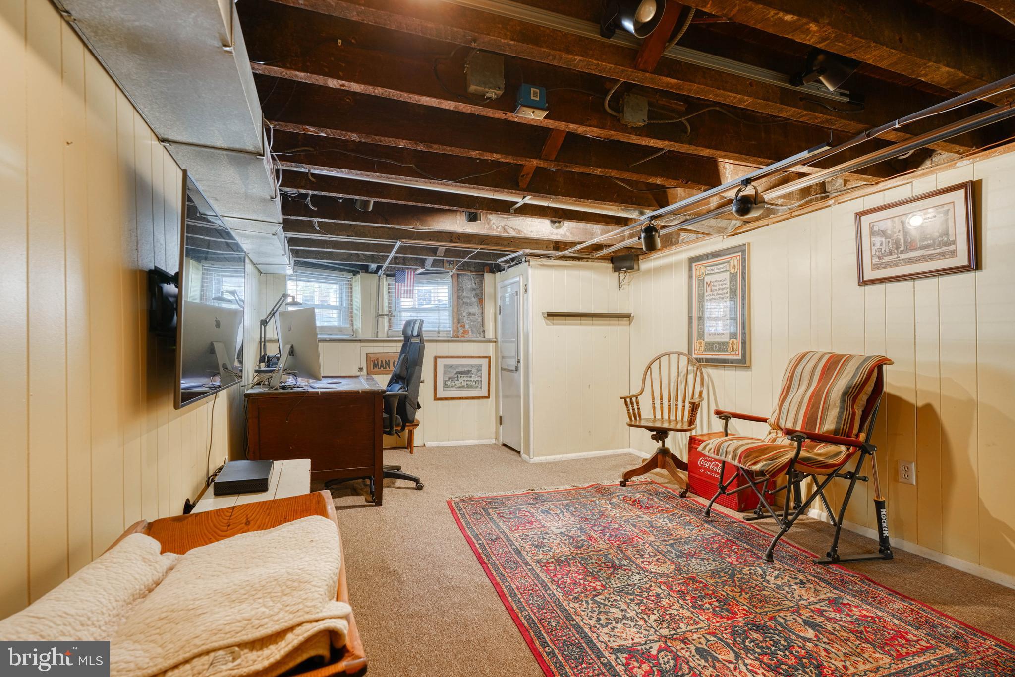 RIVERSIDE - Residential