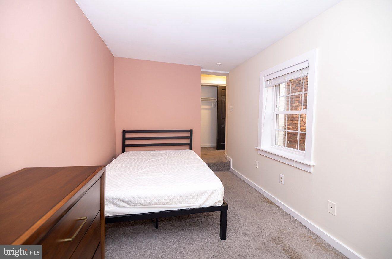 RIDGELY'S DELIGHT - Residential Lease