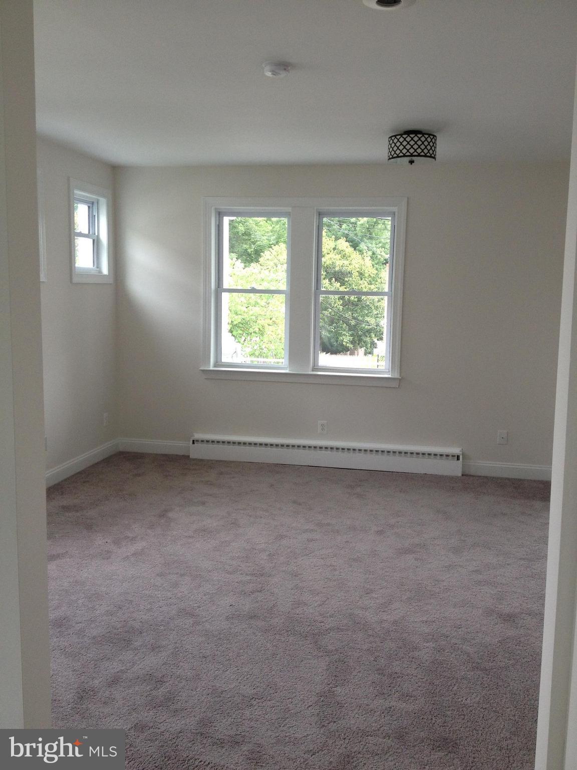 RIDGE GROVE - Residential