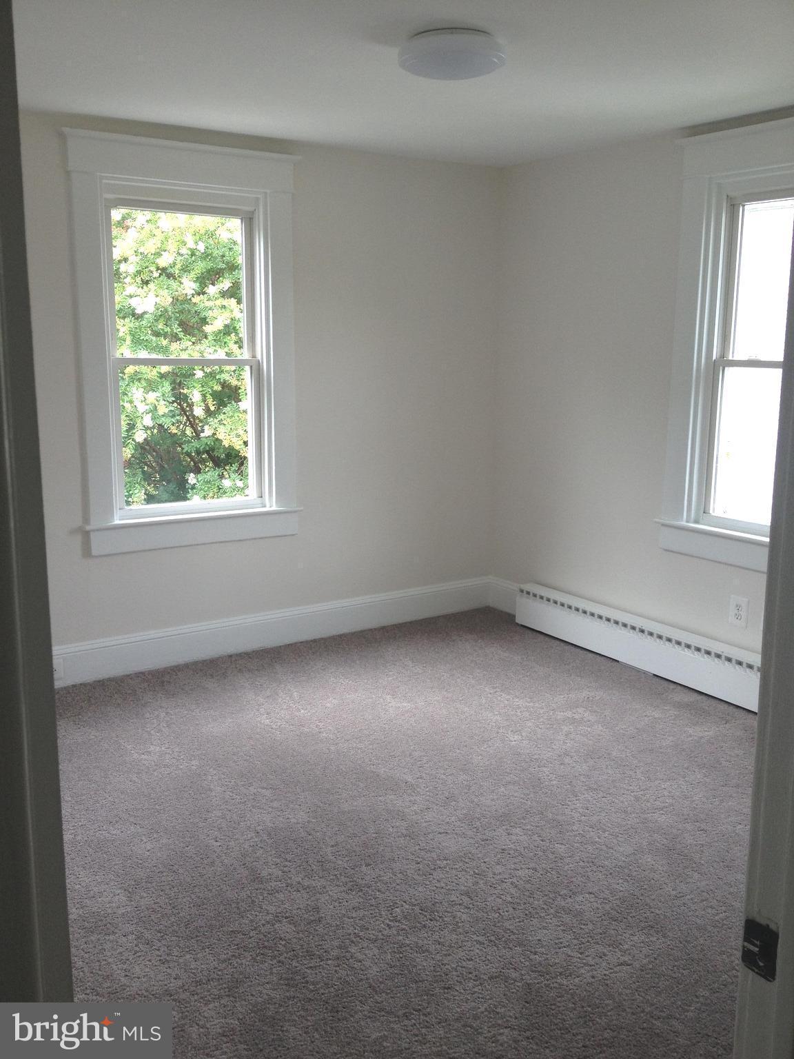 RIDGE GROVE - Residential