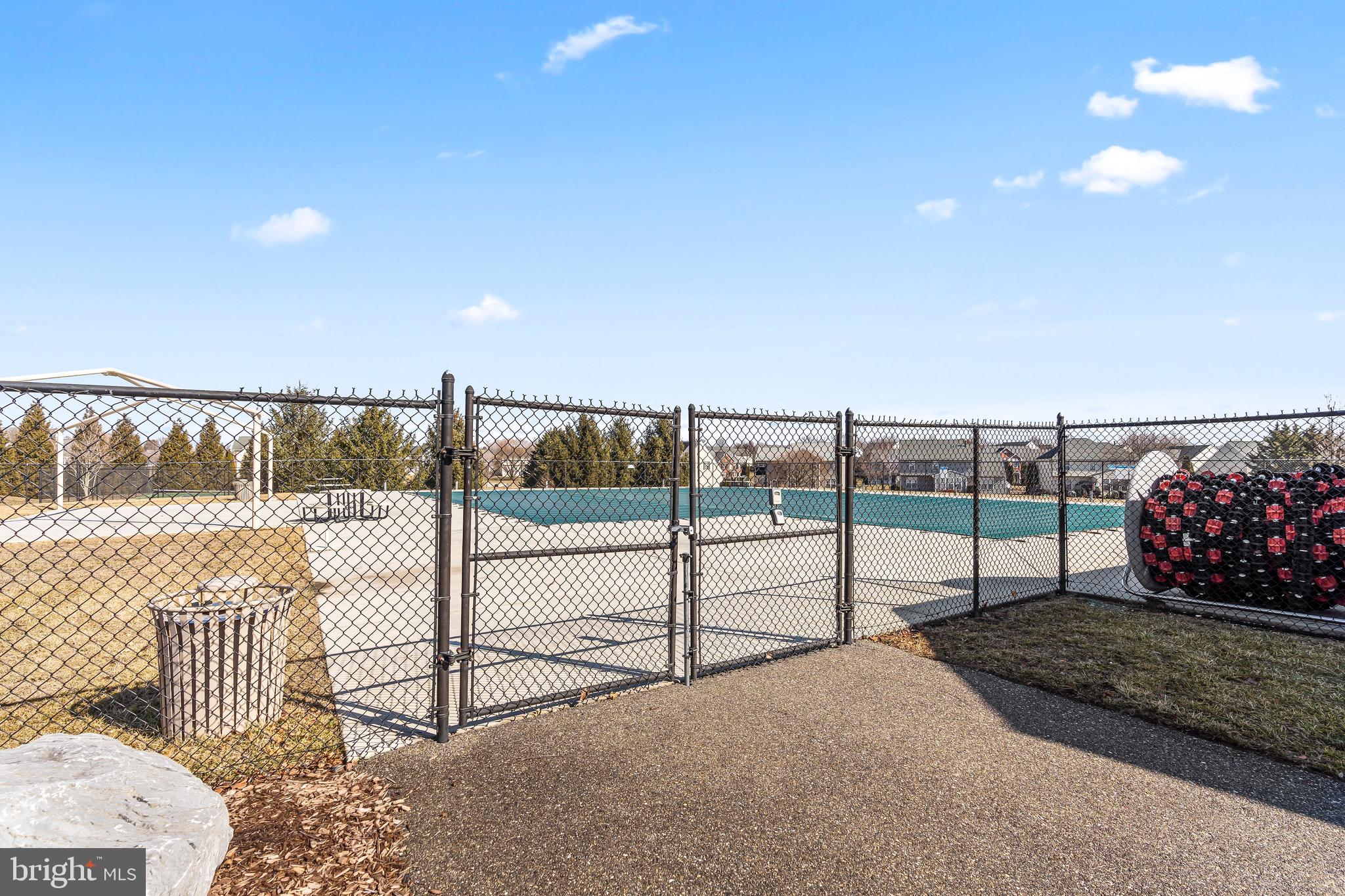 WESTFIELDS - Residential