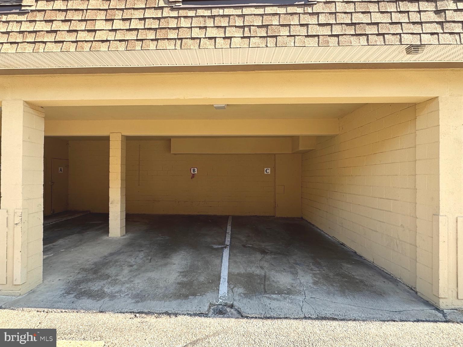 SEQUOYAH - Residential Lease