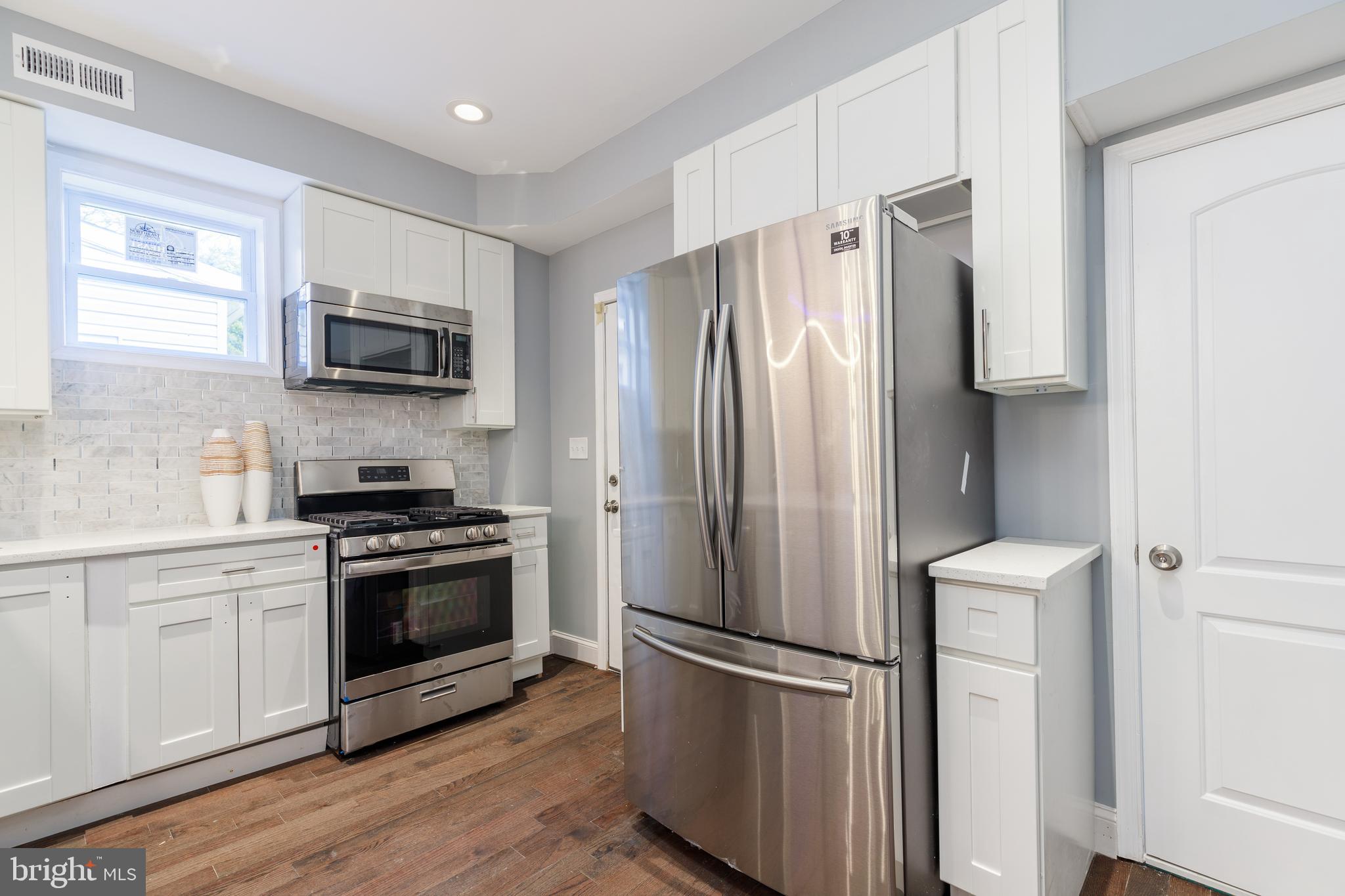 ARLINGTON - Residential