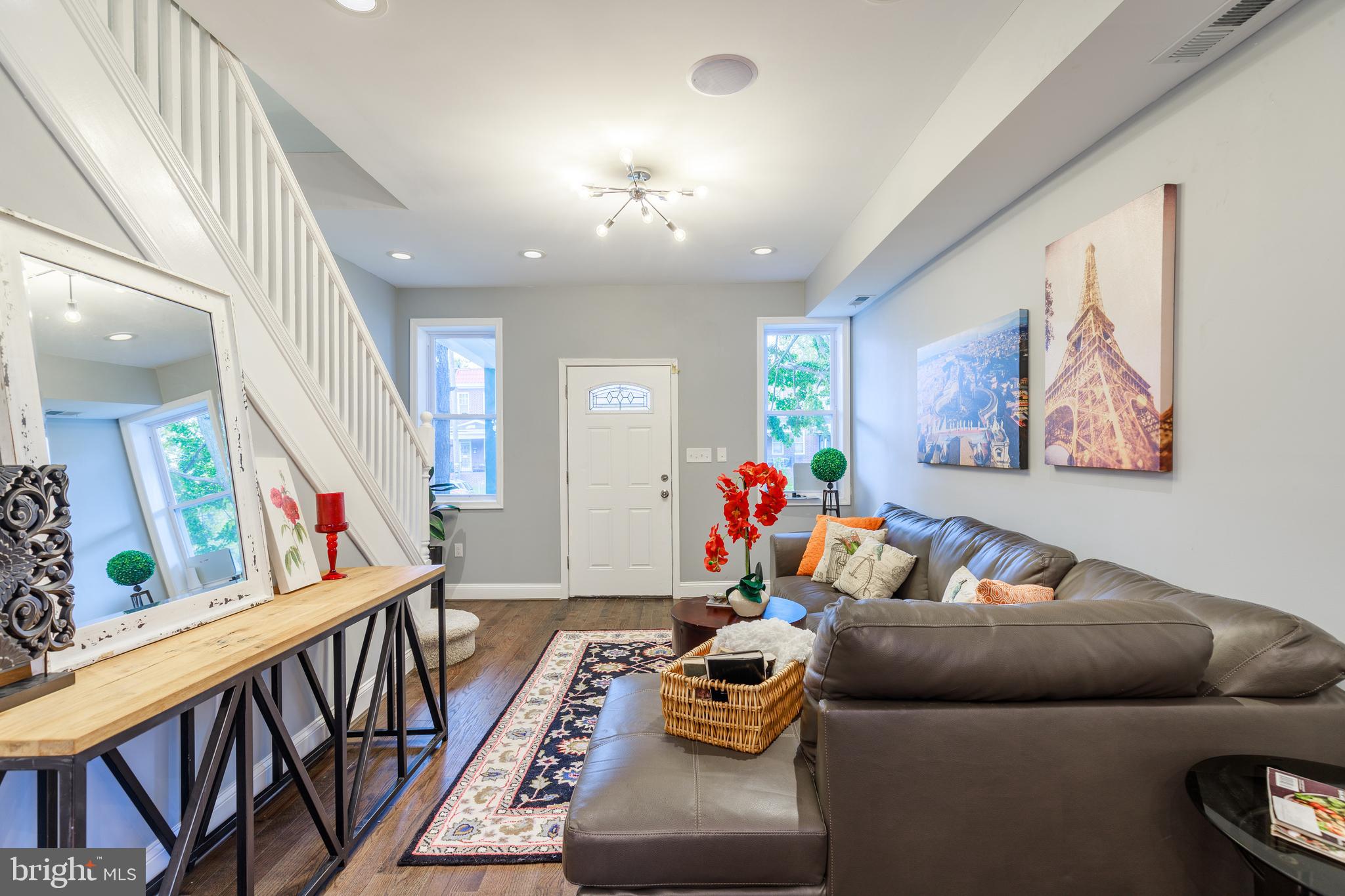 ARLINGTON - Residential