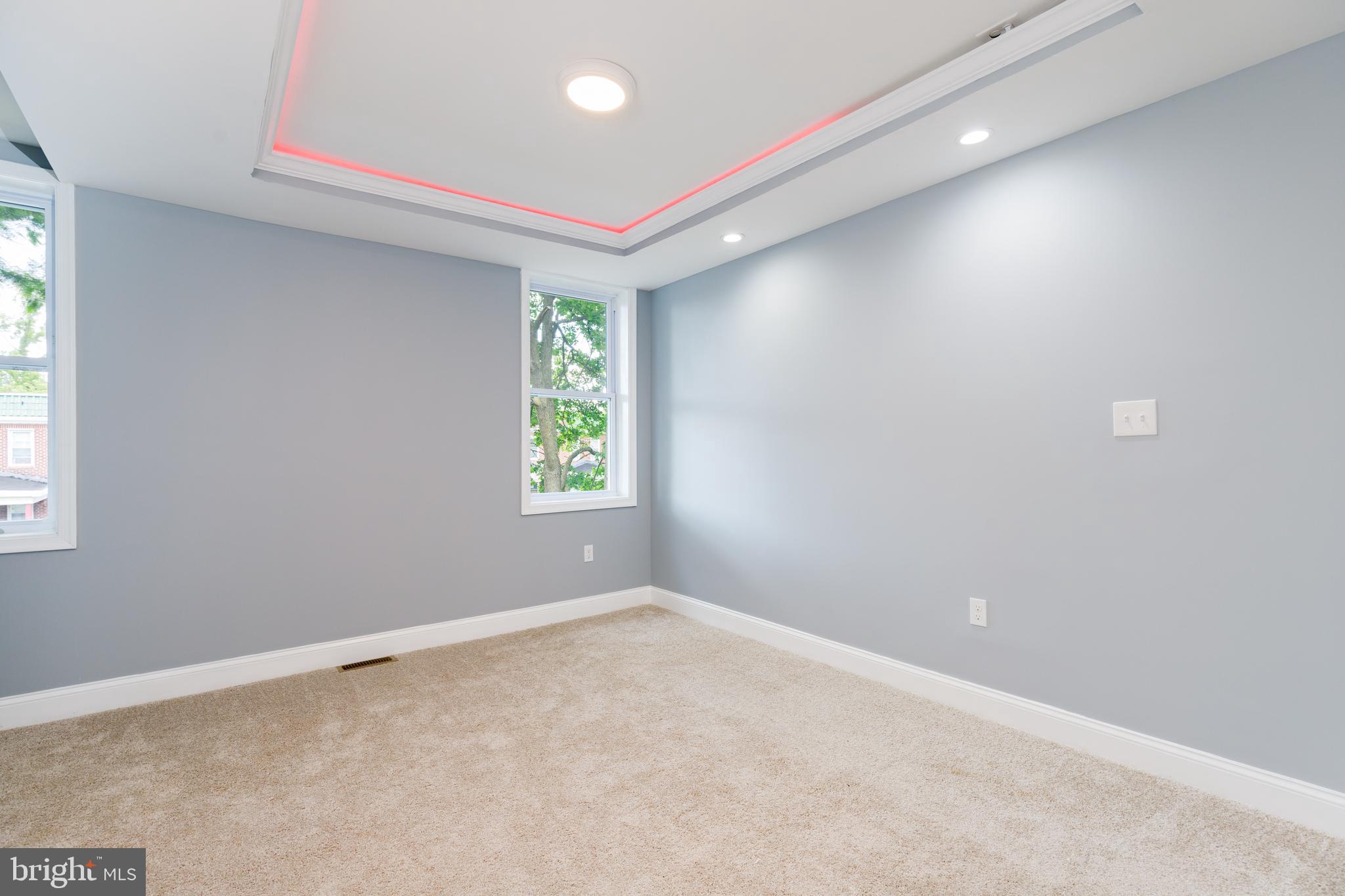 ARLINGTON - Residential