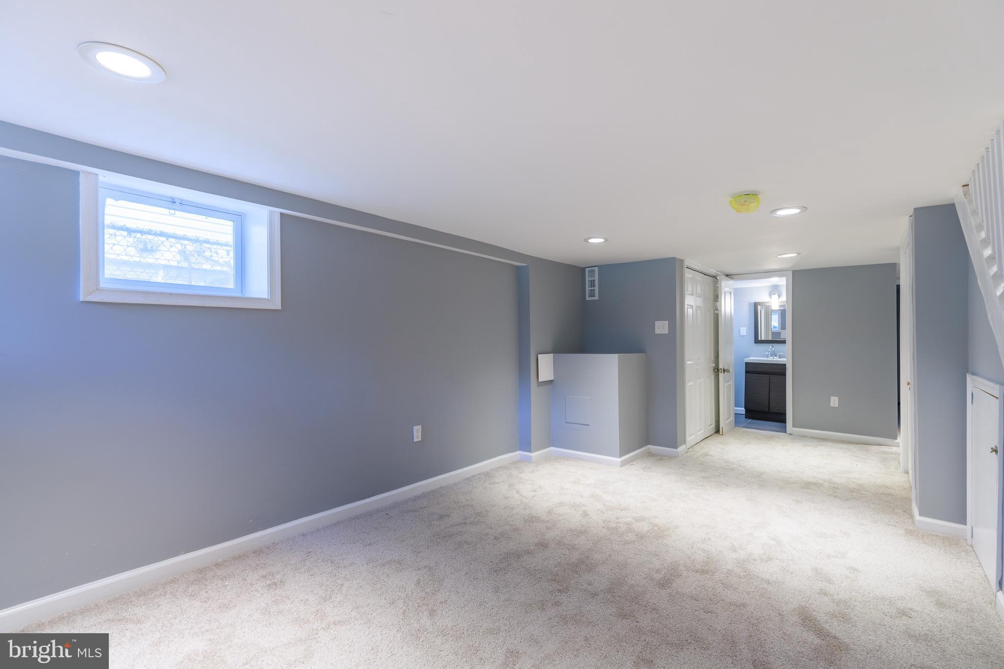 ARLINGTON - Residential