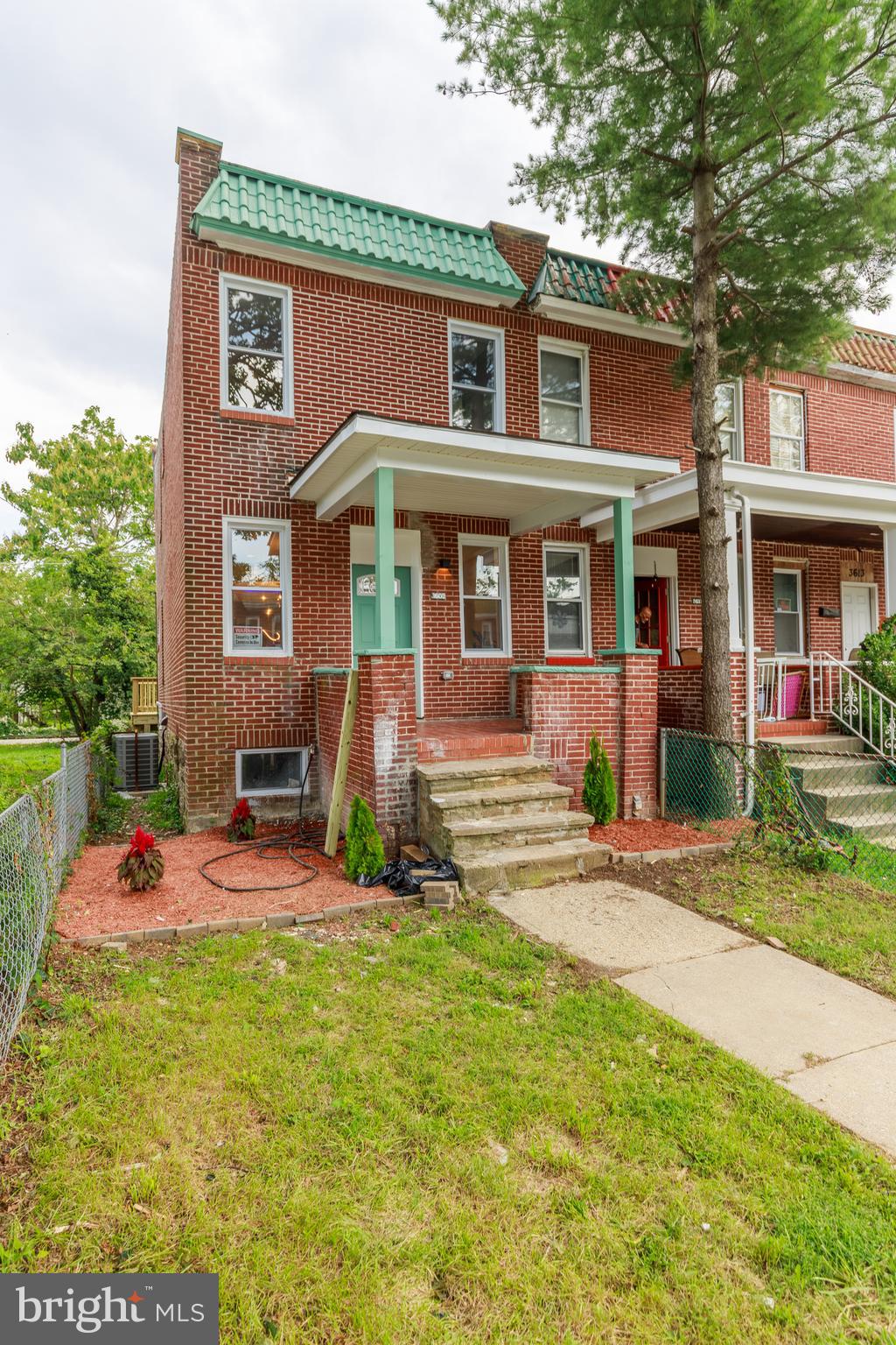 ARLINGTON - Residential