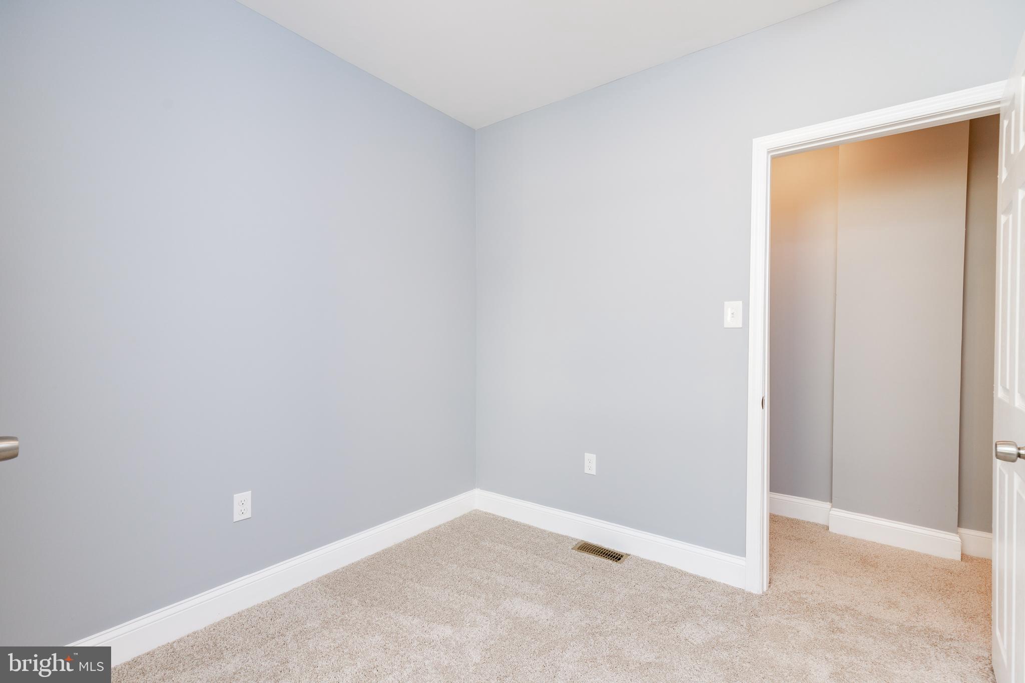 ARLINGTON - Residential