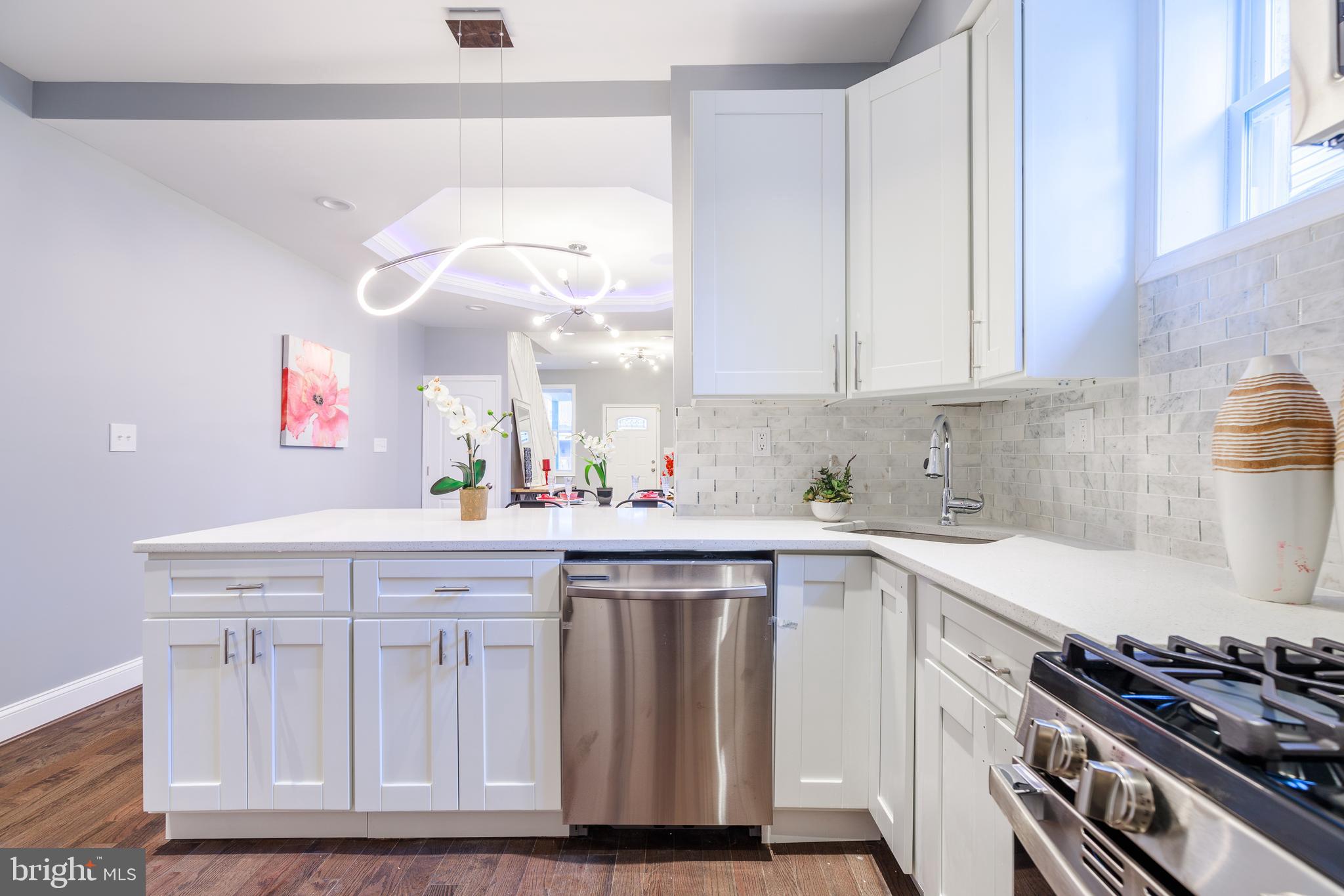 ARLINGTON - Residential