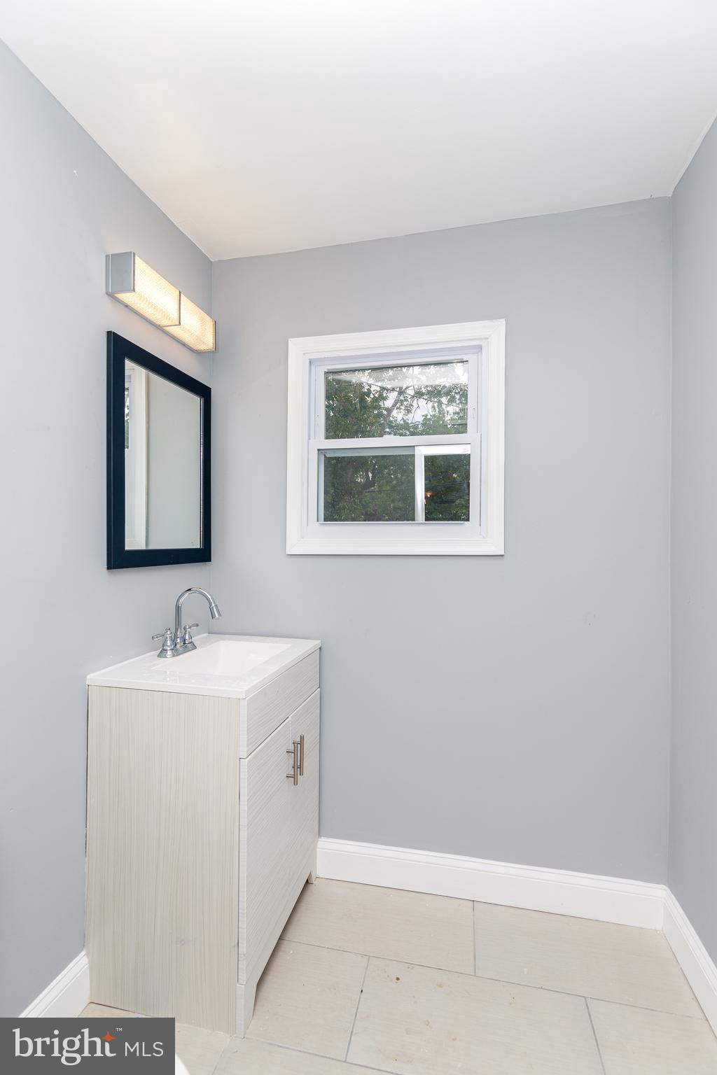 ARLINGTON - Residential