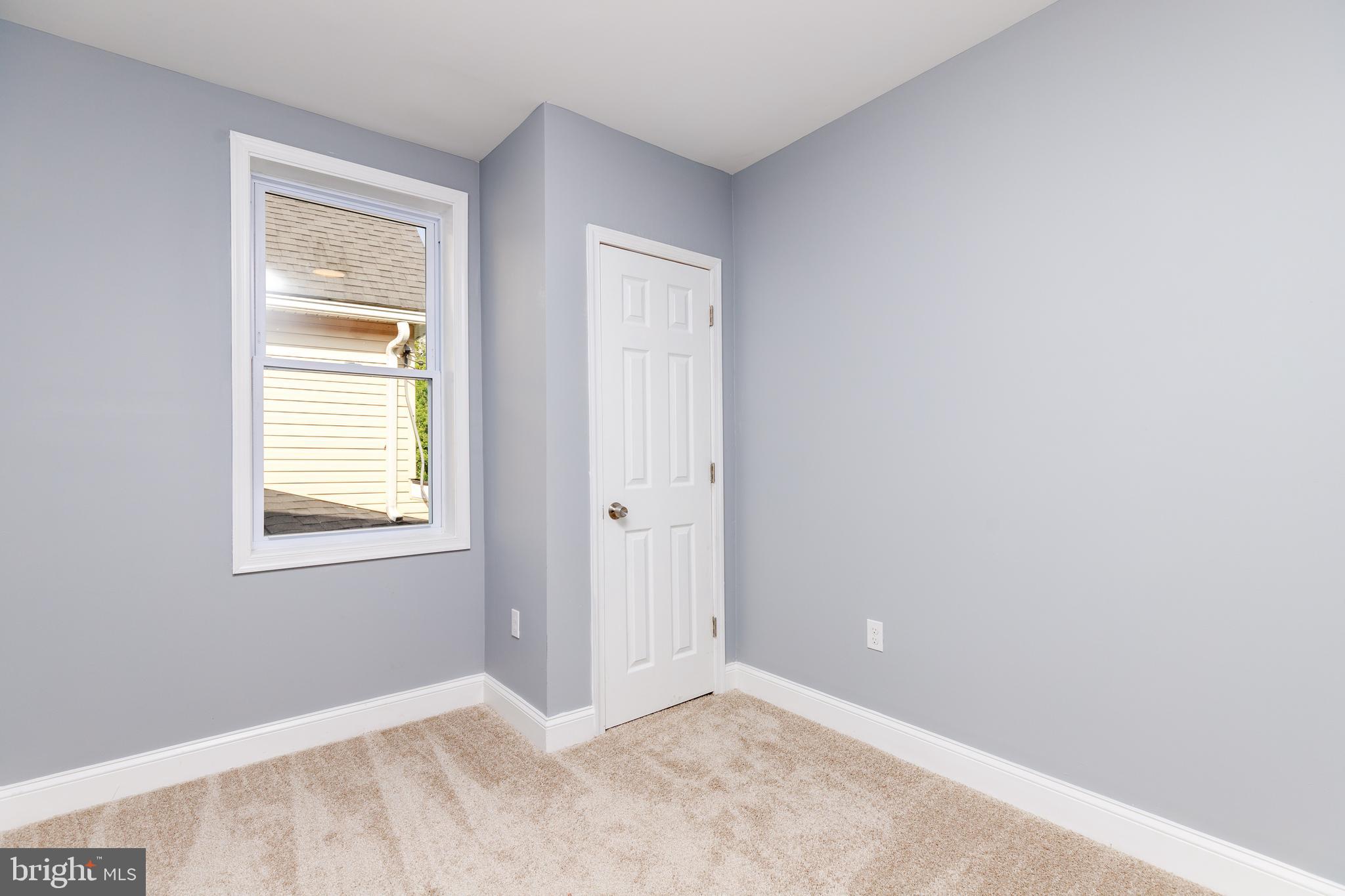 ARLINGTON - Residential