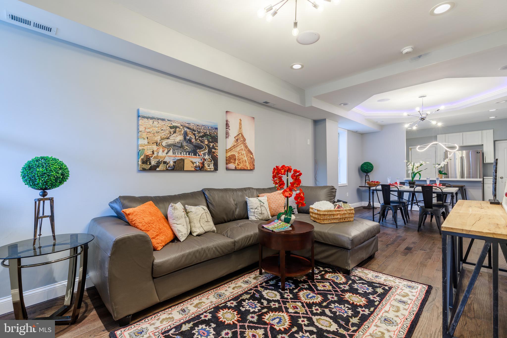 ARLINGTON - Residential