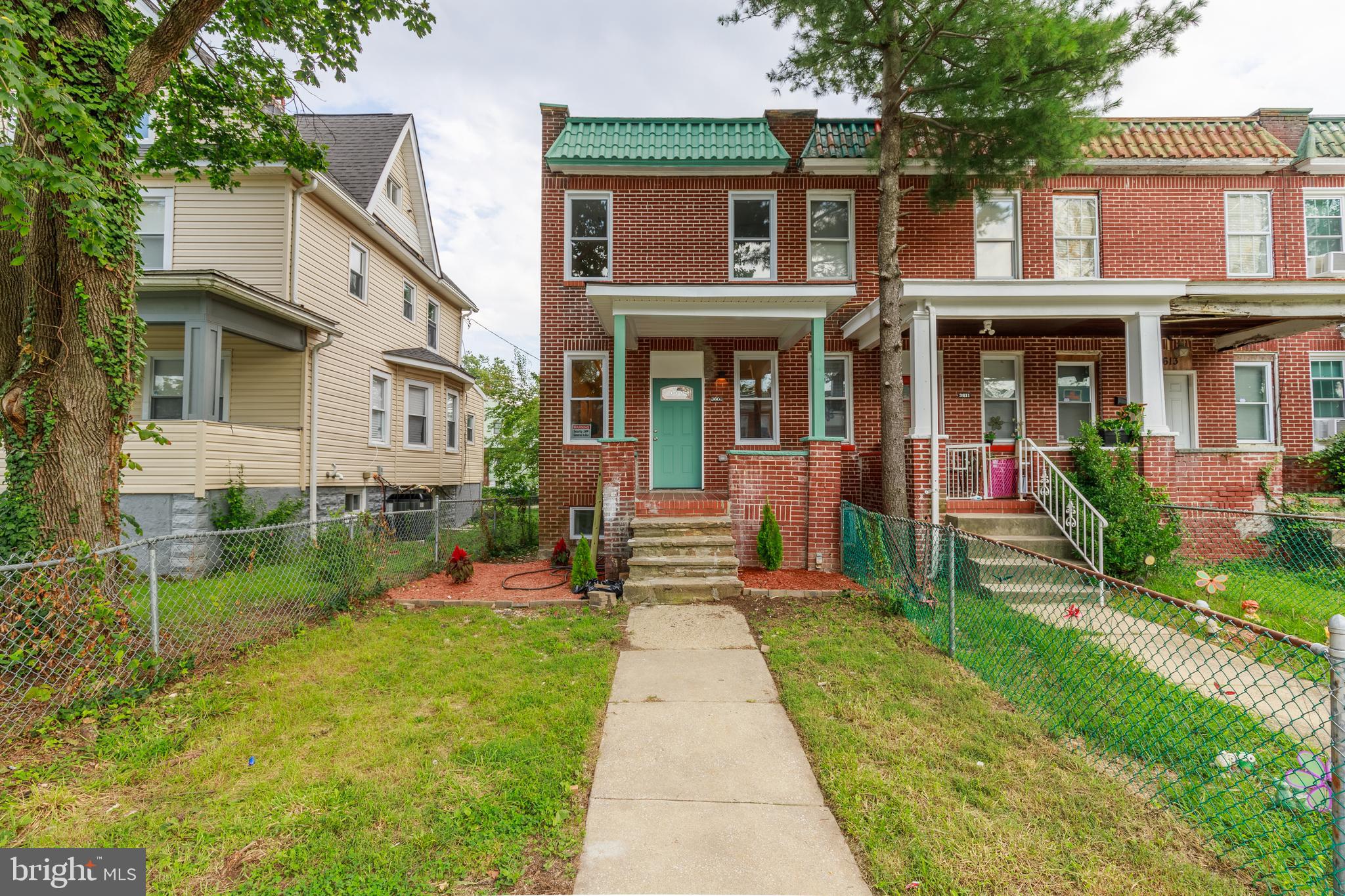 ARLINGTON - Residential