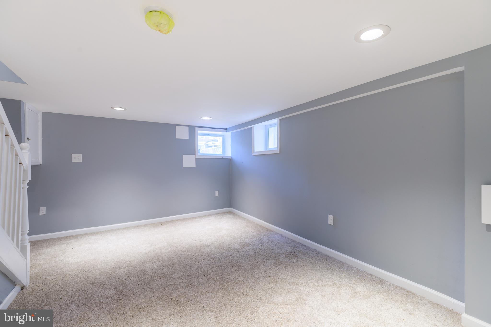 ARLINGTON - Residential