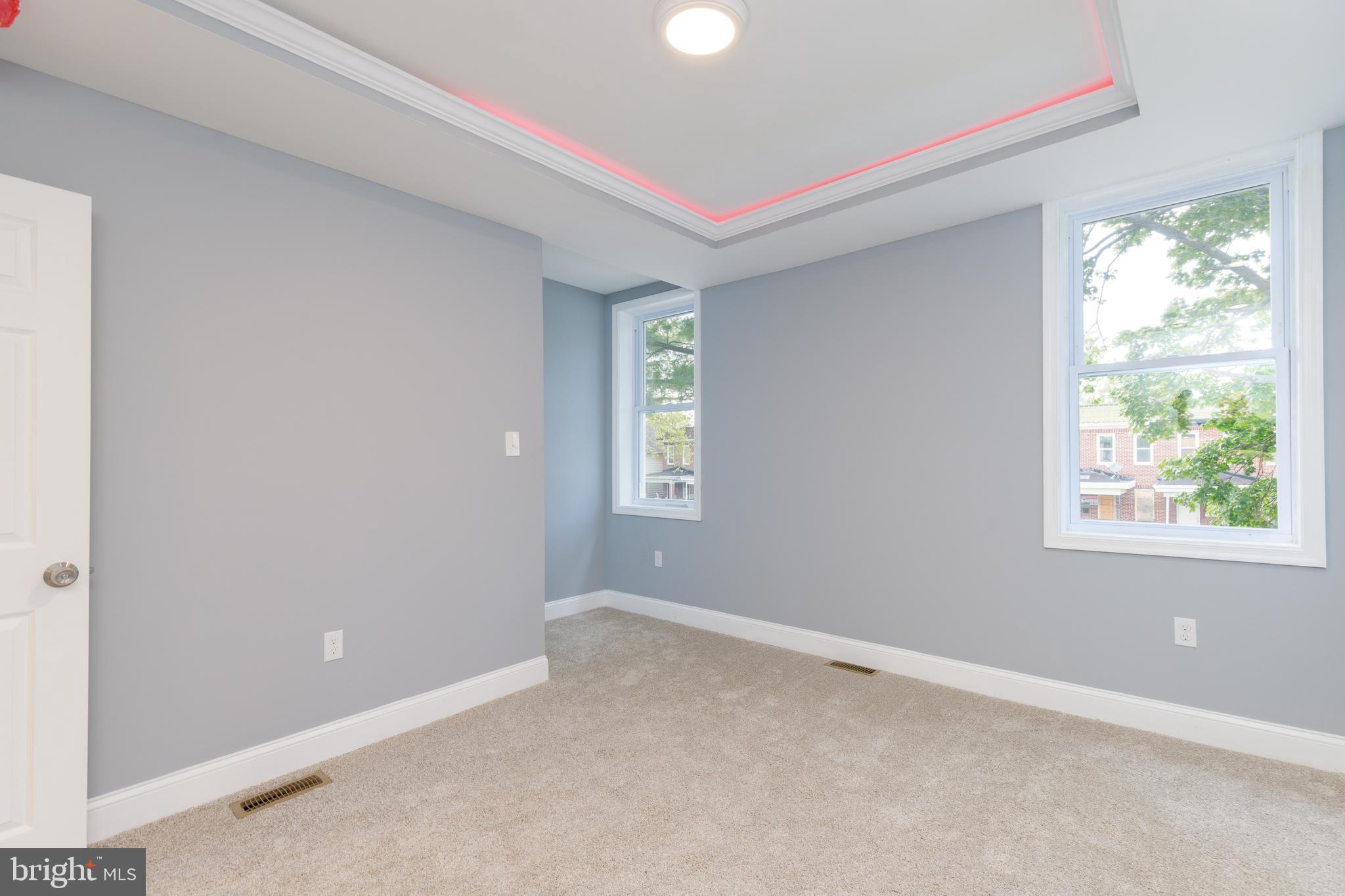 ARLINGTON - Residential