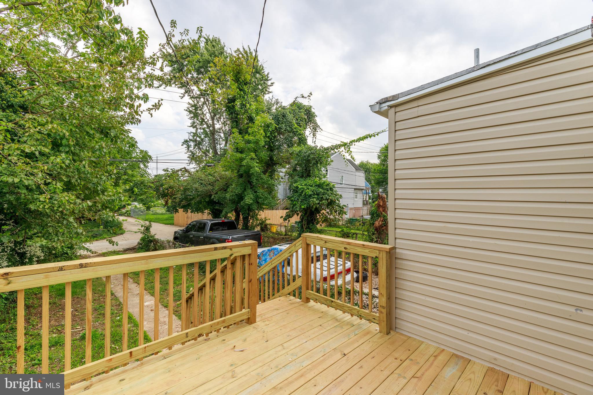 ARLINGTON - Residential