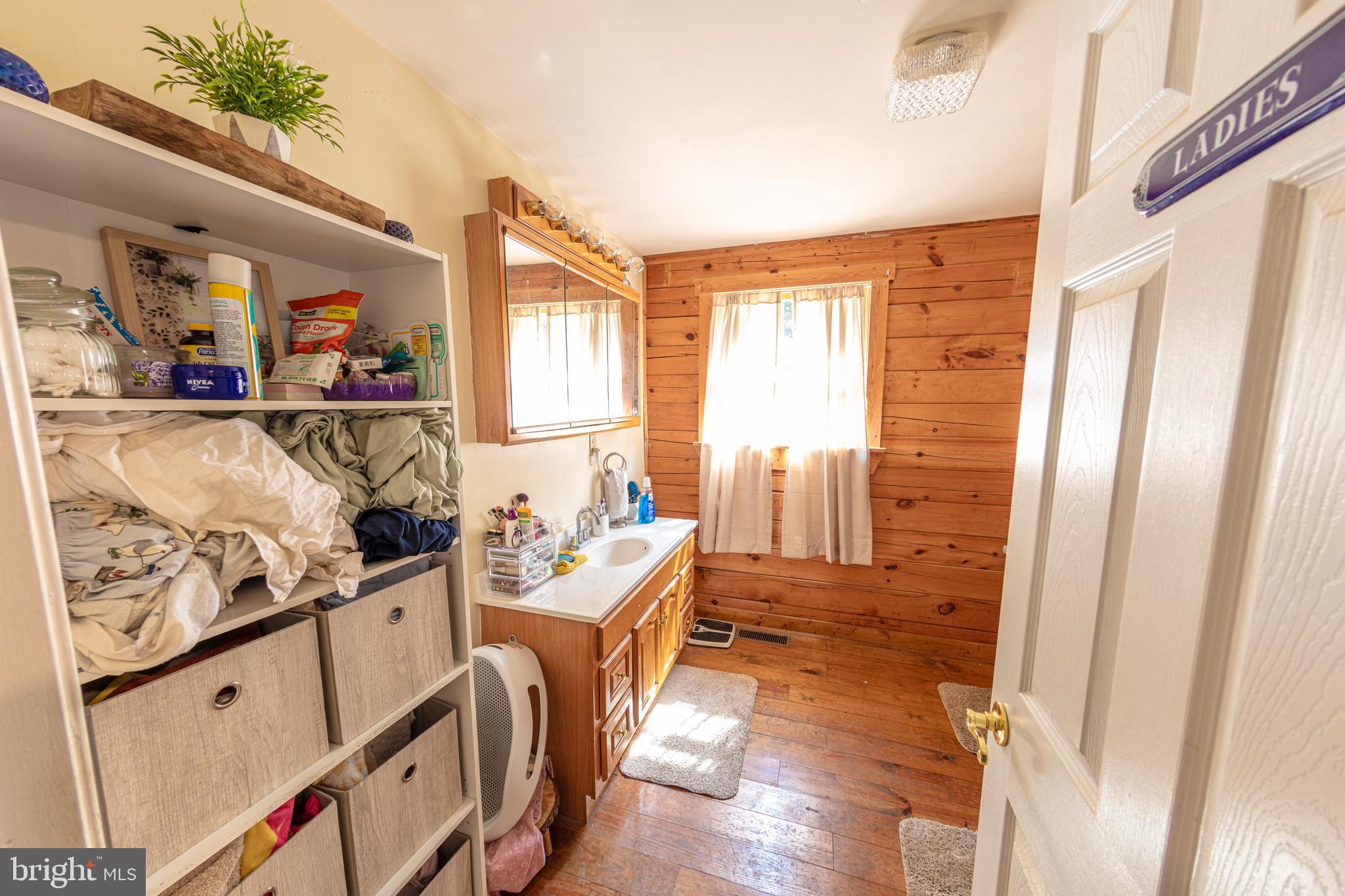 RAVEN ROCK - Residential