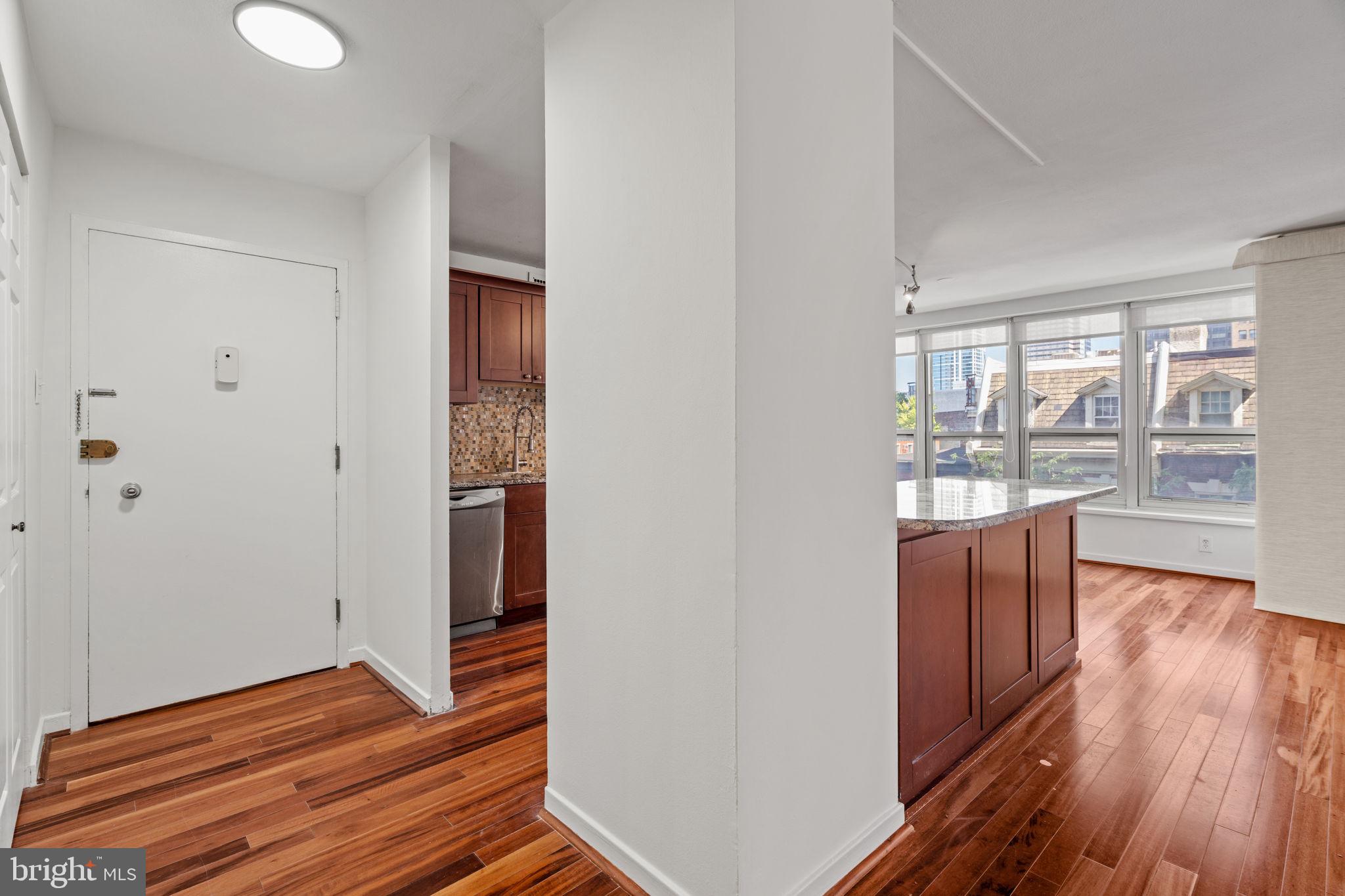 226 W RITTENHOUSE SQUARE 30 416