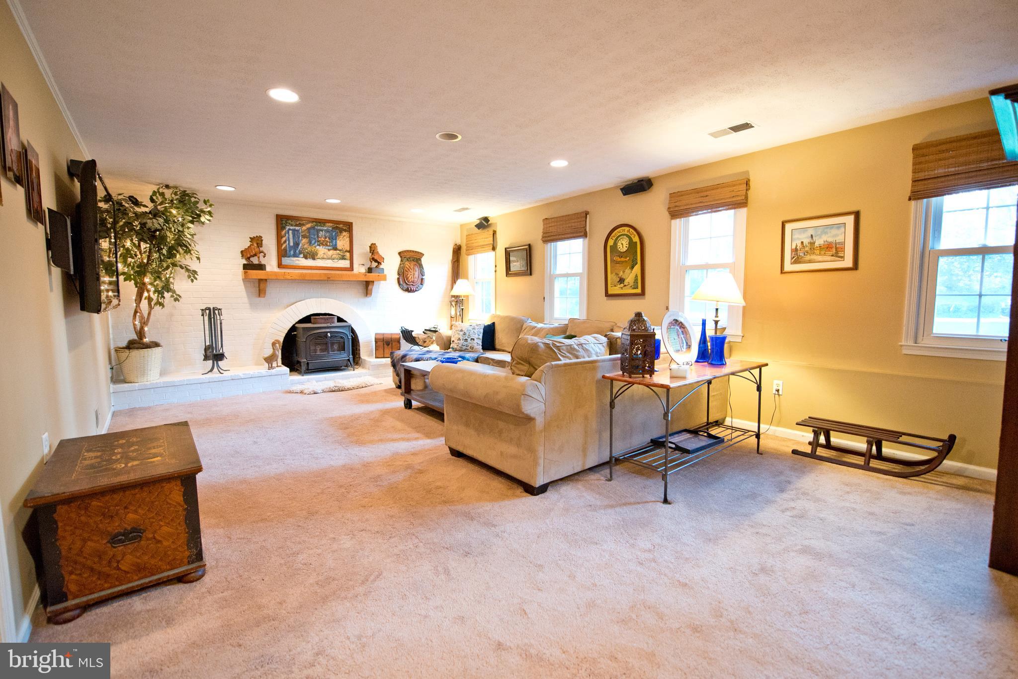 BEAVERBROOK - Residential