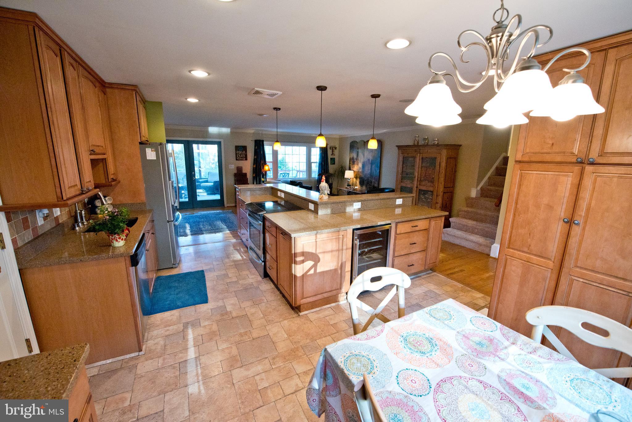 BEAVERBROOK - Residential