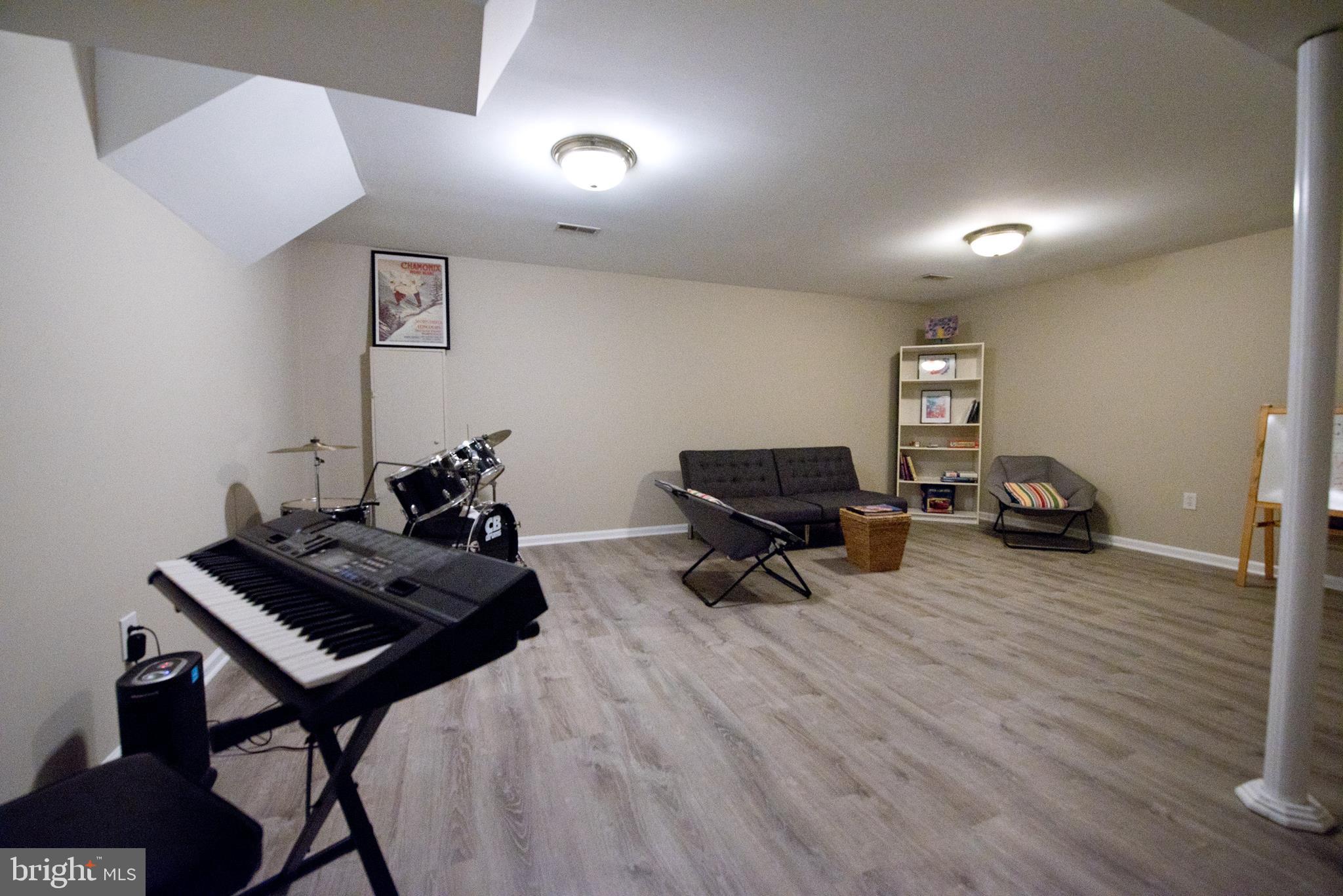 BEAVERBROOK - Residential