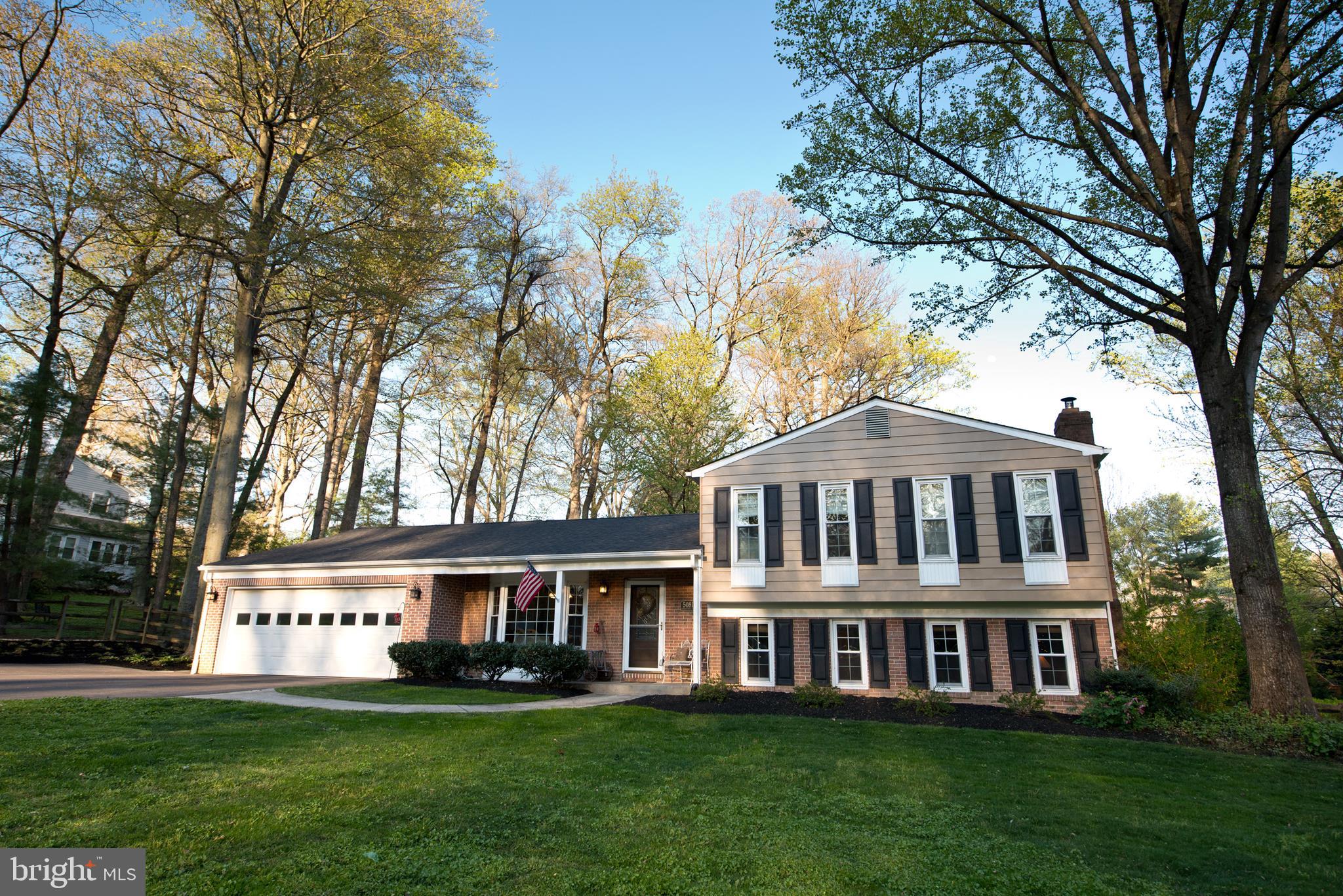 BEAVERBROOK - Residential