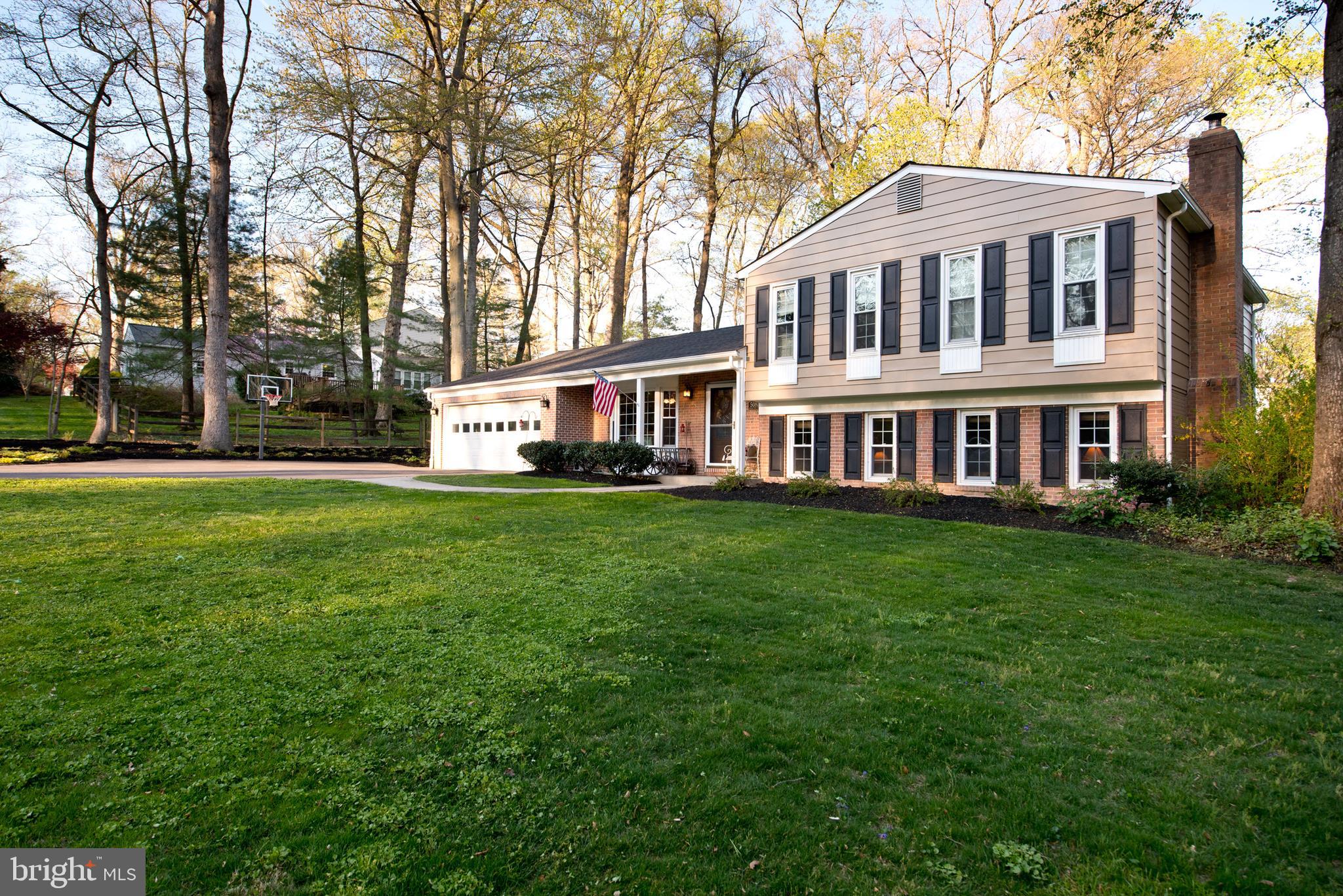 BEAVERBROOK - Residential