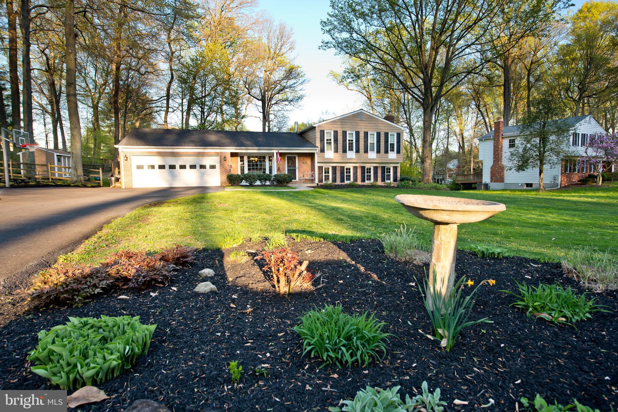 BEAVERBROOK - Residential