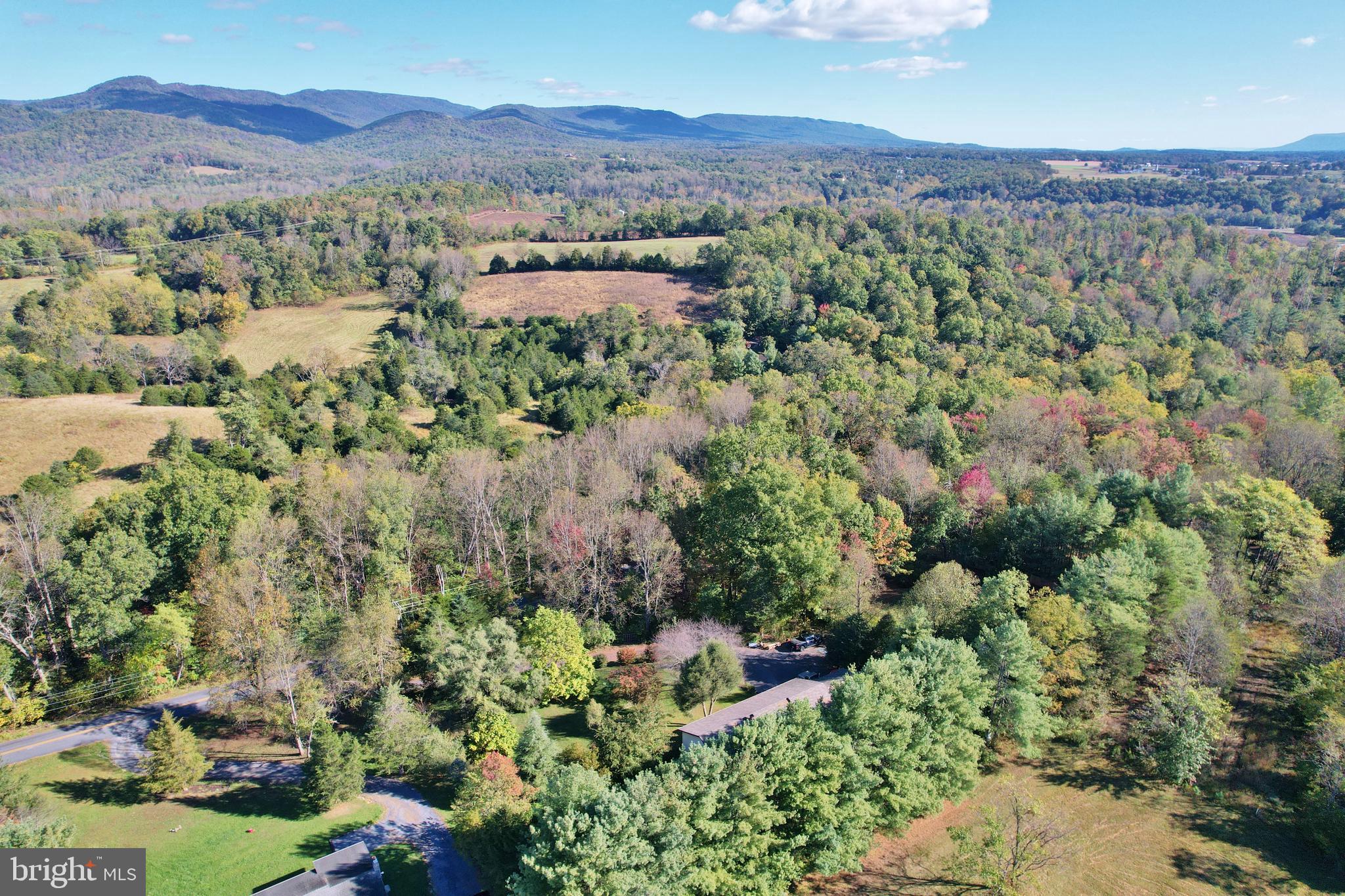 2784 RIDGE HOLLOW ROAD