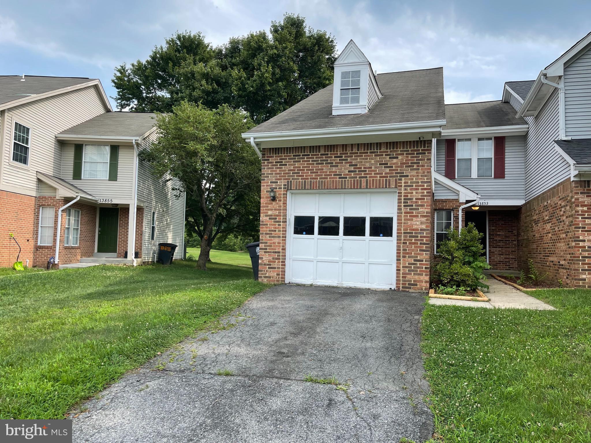 VILLAGES OF MARLBOROUGH - Residential Lease