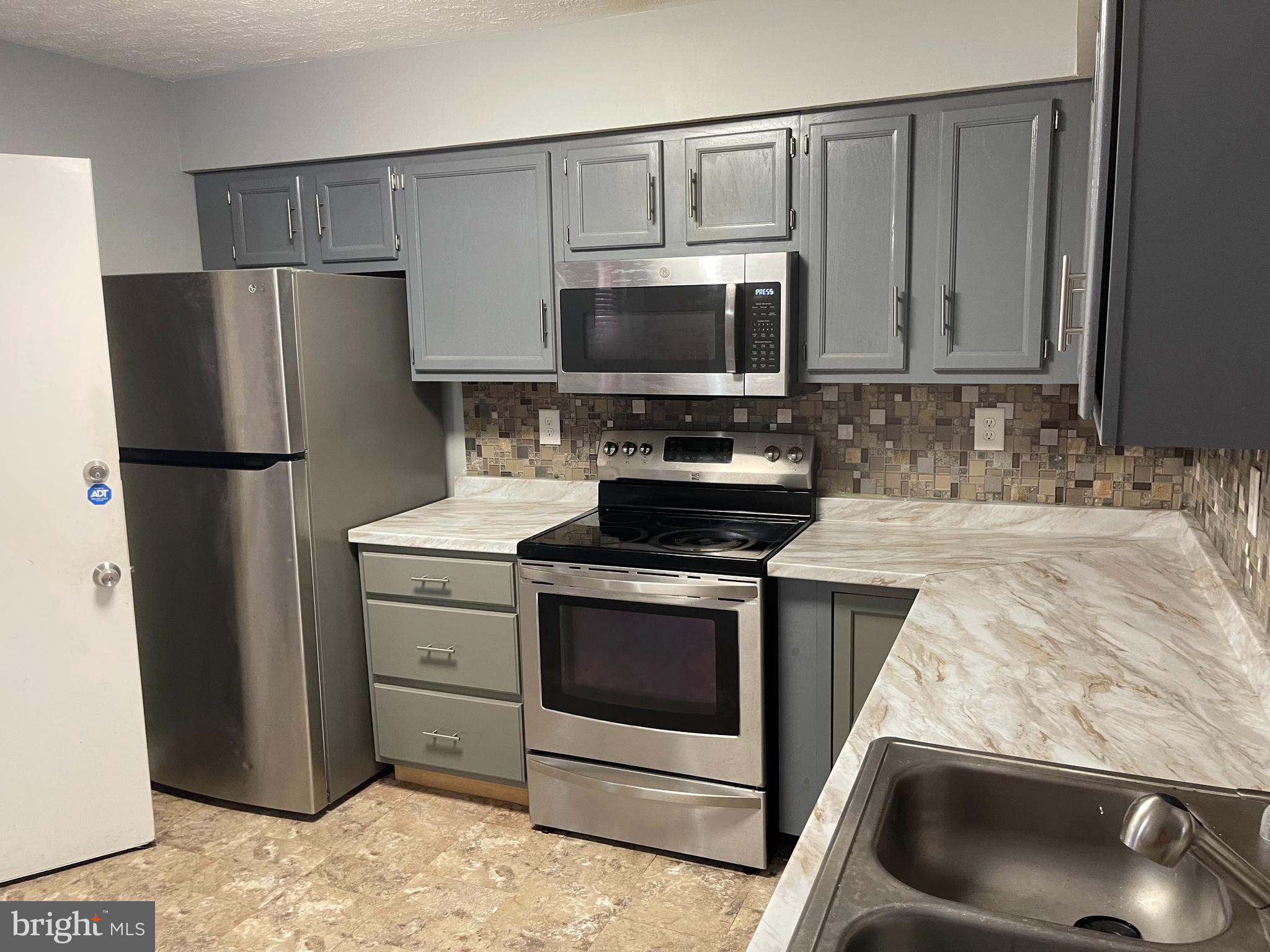 VILLAGES OF MARLBOROUGH - Residential Lease